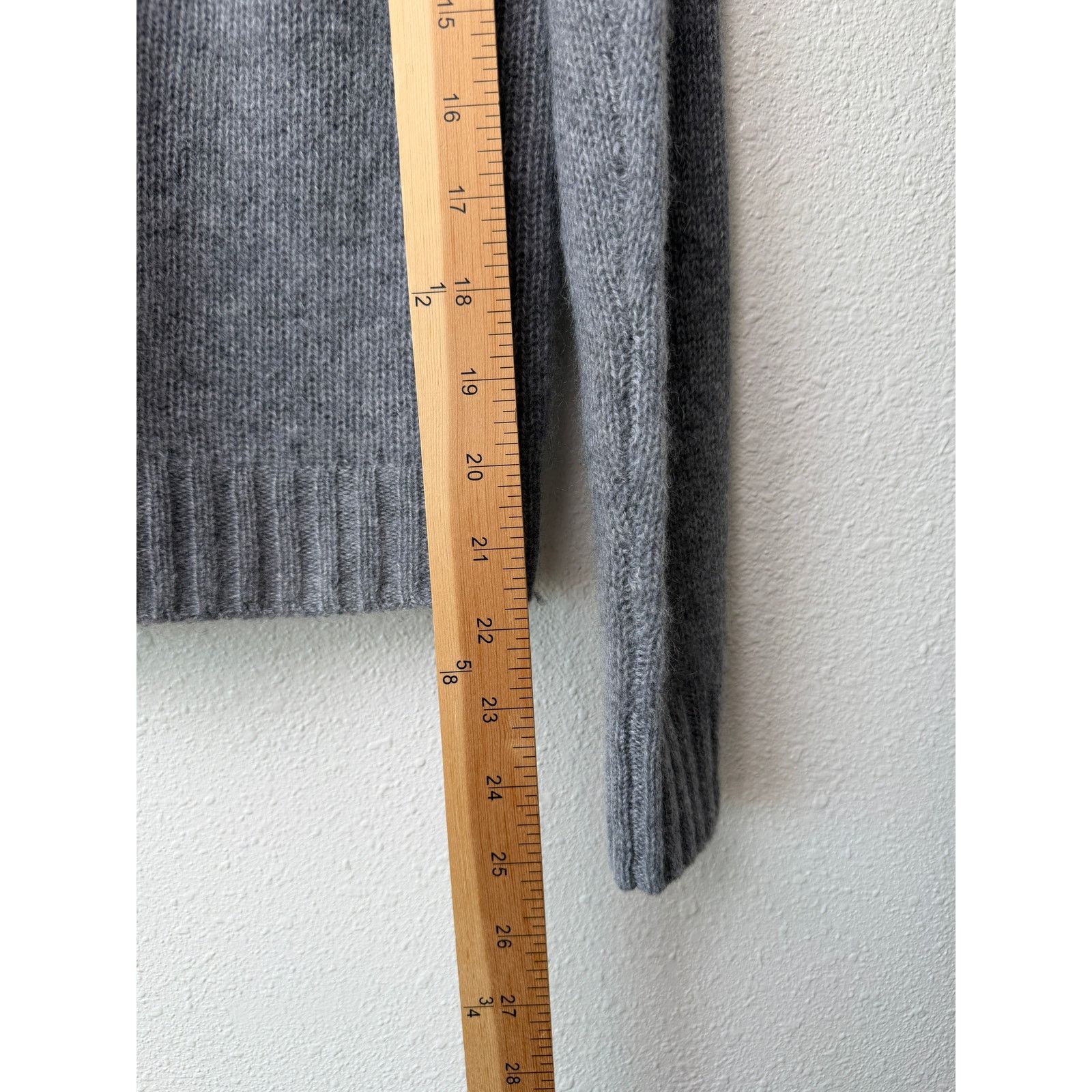 Bloomingdale's NWT C by Bloomingdales Gray Cashmere Cardigan Women XS Size XS / US 0-2 / IT 36-38 - 13 Thumbnail