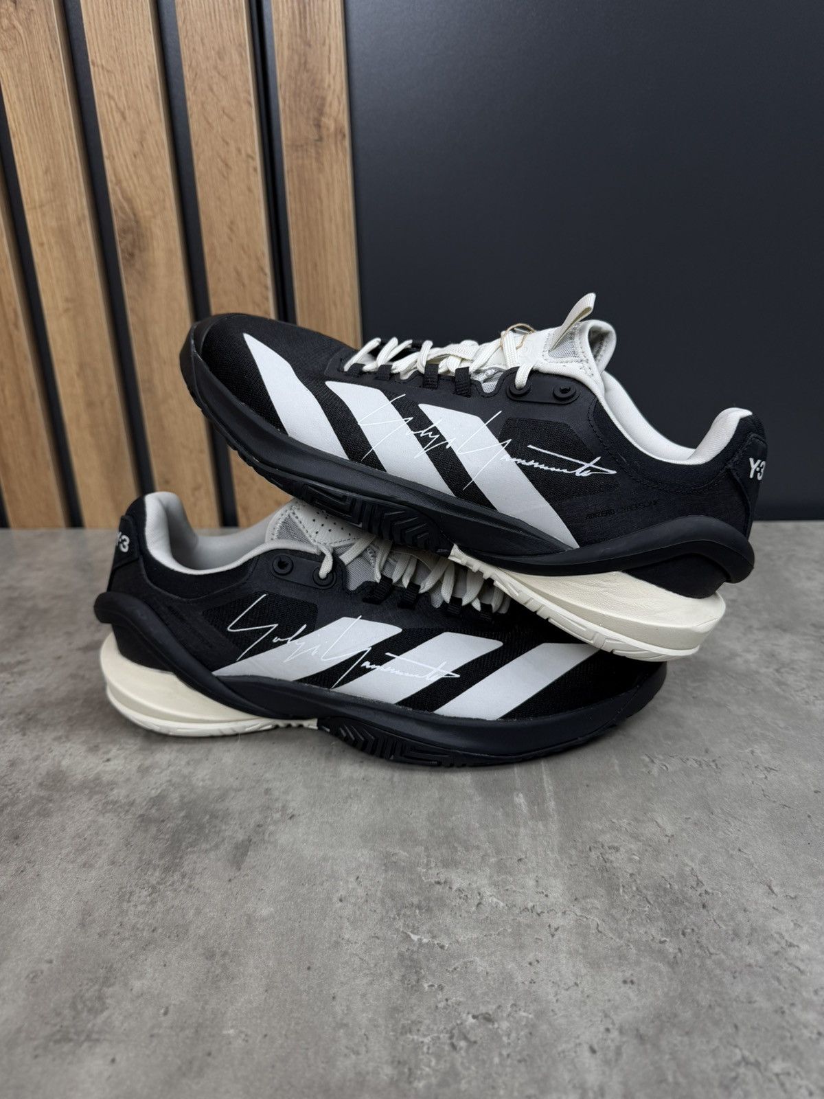 Y-3 Adidas Y-3 Adizero Cybersonic 2 Tennis Shoes Size US 9 Size US 9 / EU 42 - 1 Thumbnail