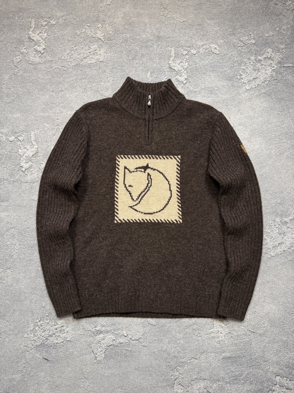 Fjallraven Vintage Fjallraven Big Logo Wool Sweater Size US M / EU 48-50 / 2 - 1 Thumbnail