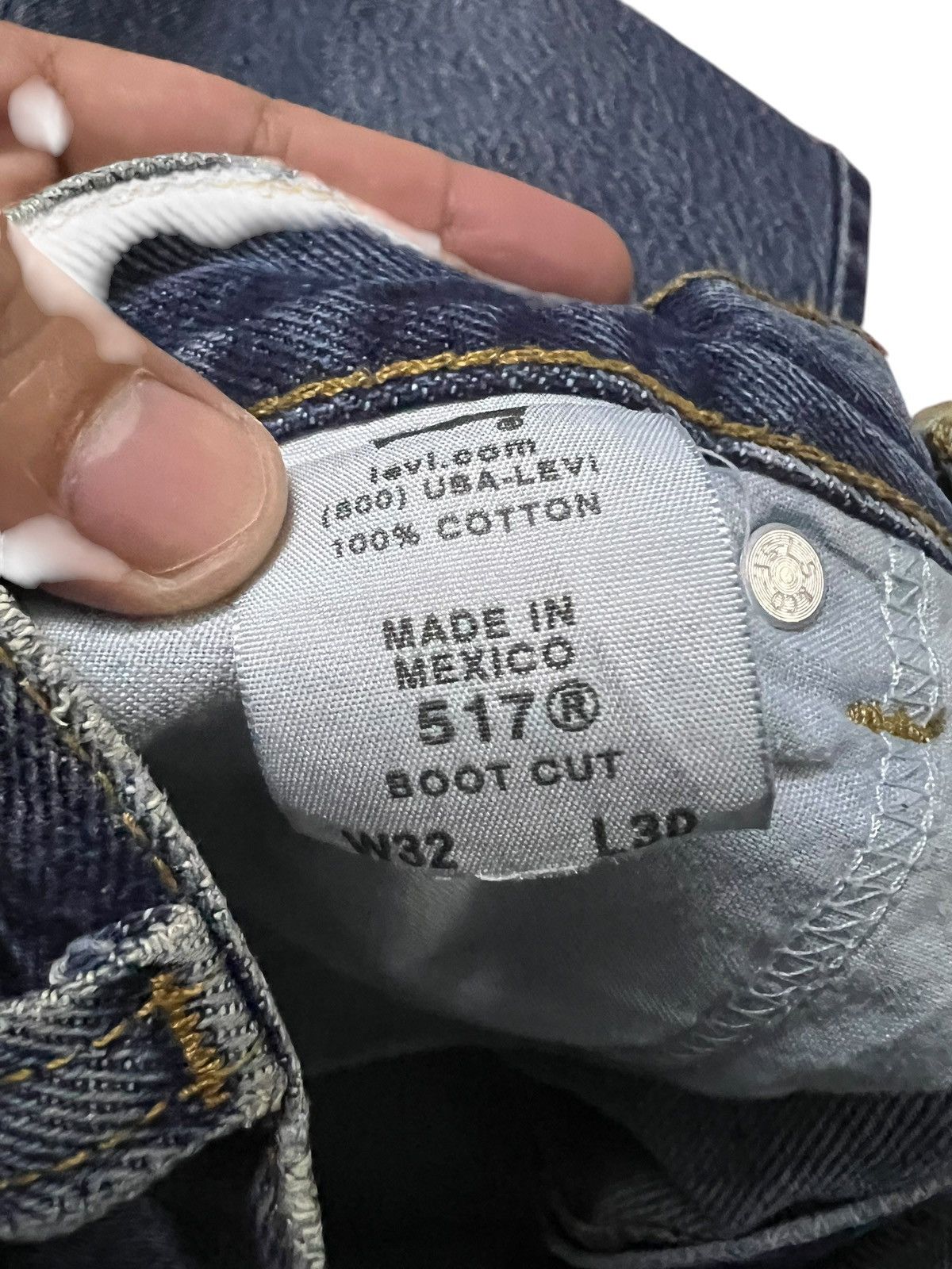 Levi's Vintage levis 517 Distressed Bootcut Jean Size US 31 - 15 Thumbnail