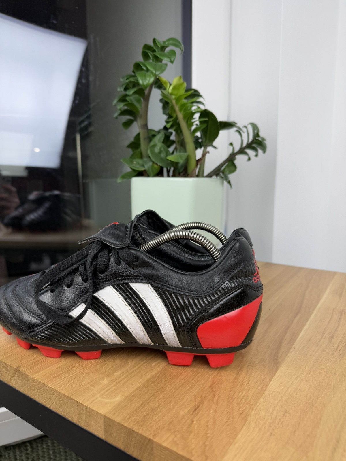 Adidas × Vintage Adidas Predator Pulsado 04 football vintage shoes Size US 8.5 / EU 41-42 - 2 Thumbnail