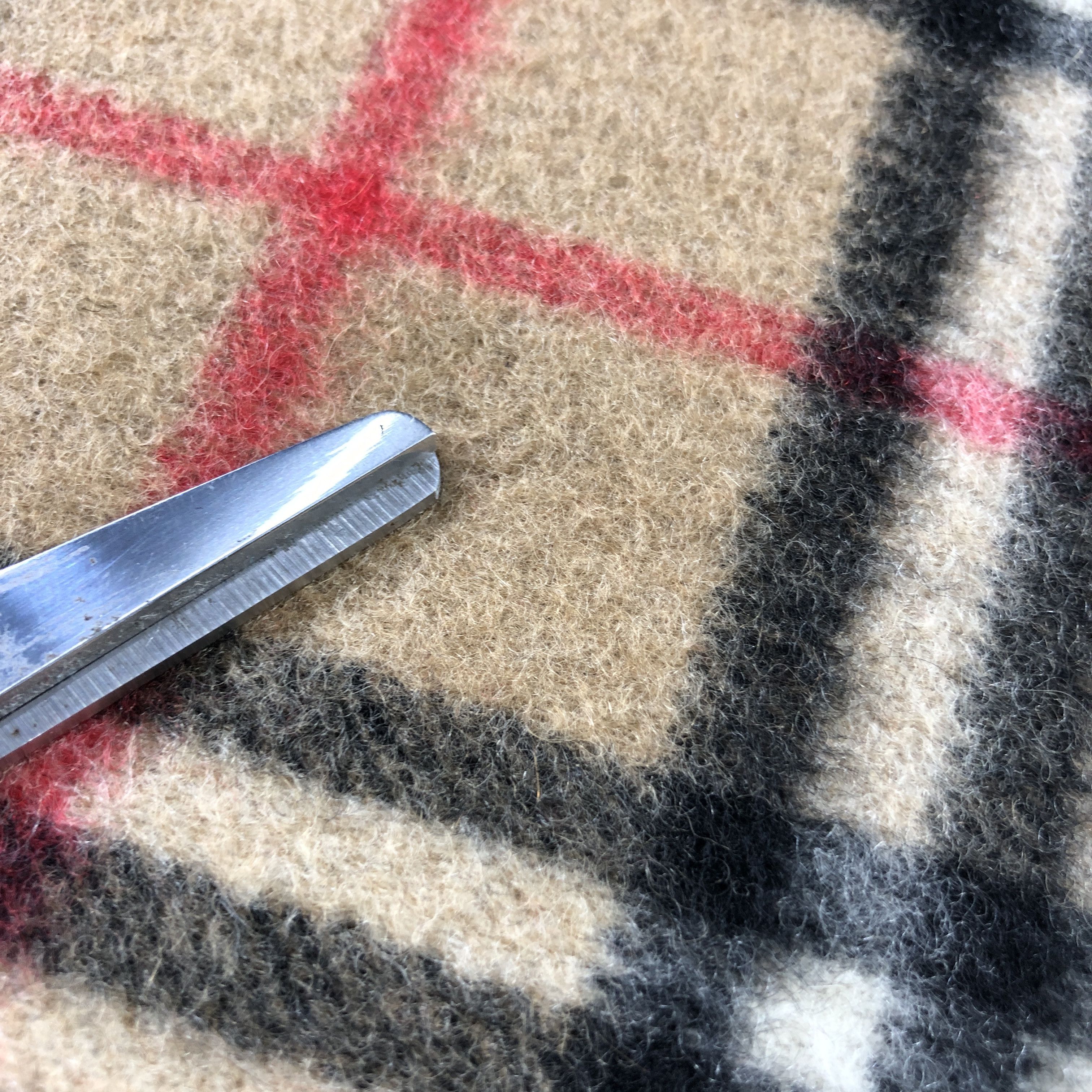Burberry Burberry Tan Nova Check Cashmere Scarf Muffler V2881 Size ONE SIZE - 7 Thumbnail