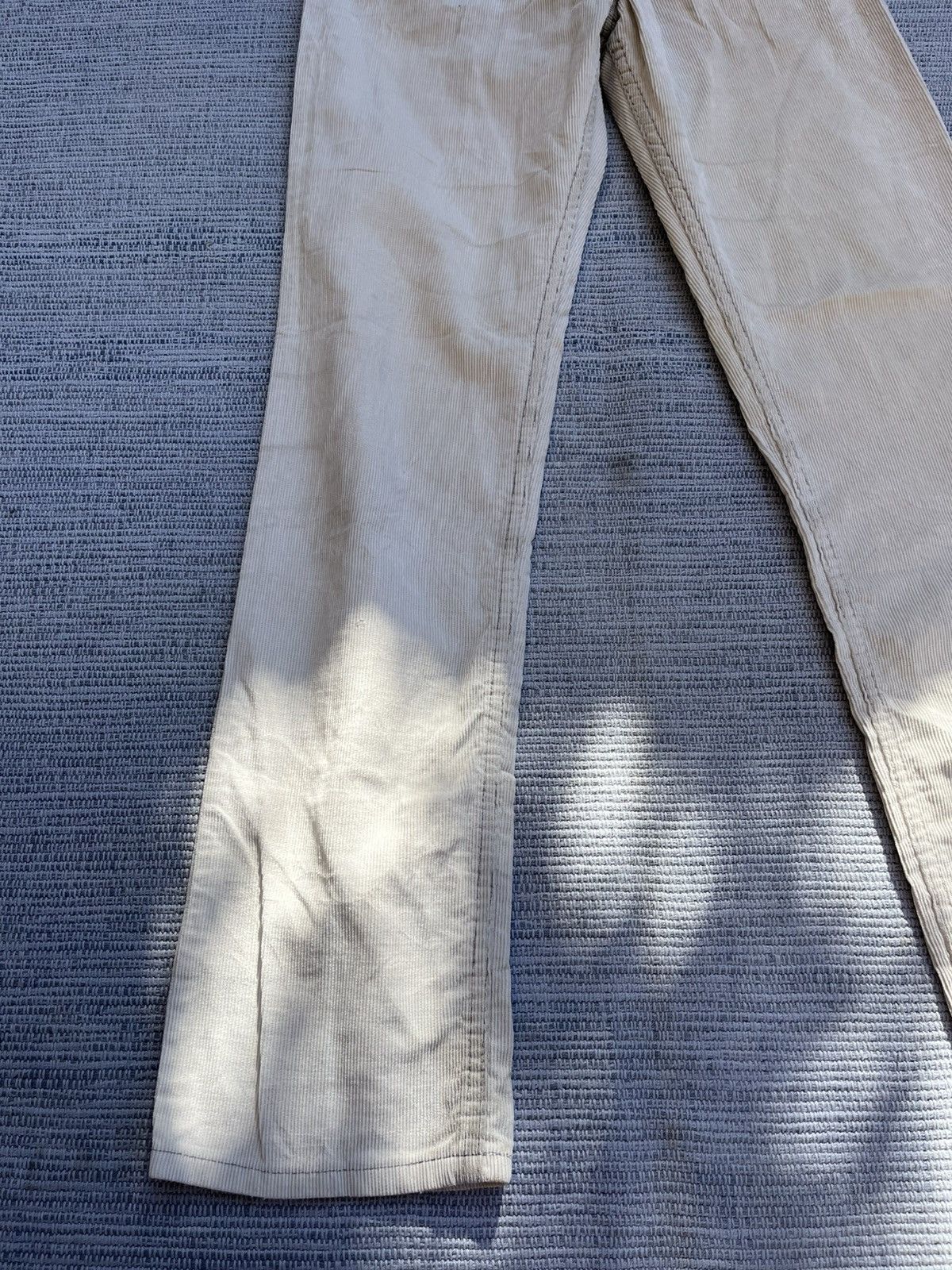 Levi's × Vintage 80s Levi’s 519 1555 Whitetab Straight Leg Corduroy Size US 30 / EU 46 - 3 Thumbnail