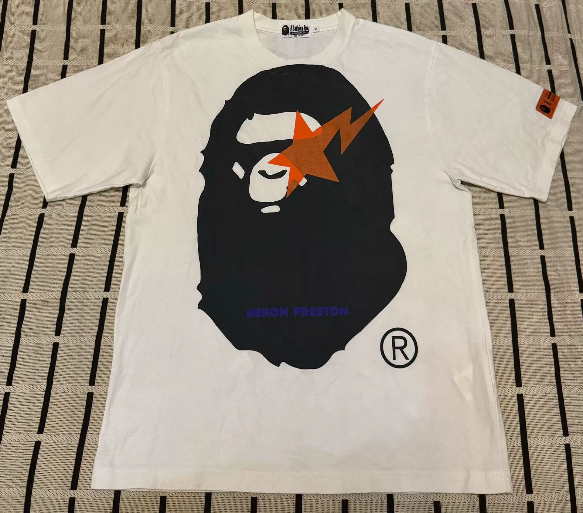 Bape Bape Ape Head T-Shirt S Men Size US S / EU 44-46 / 1 - 1 Thumbnail