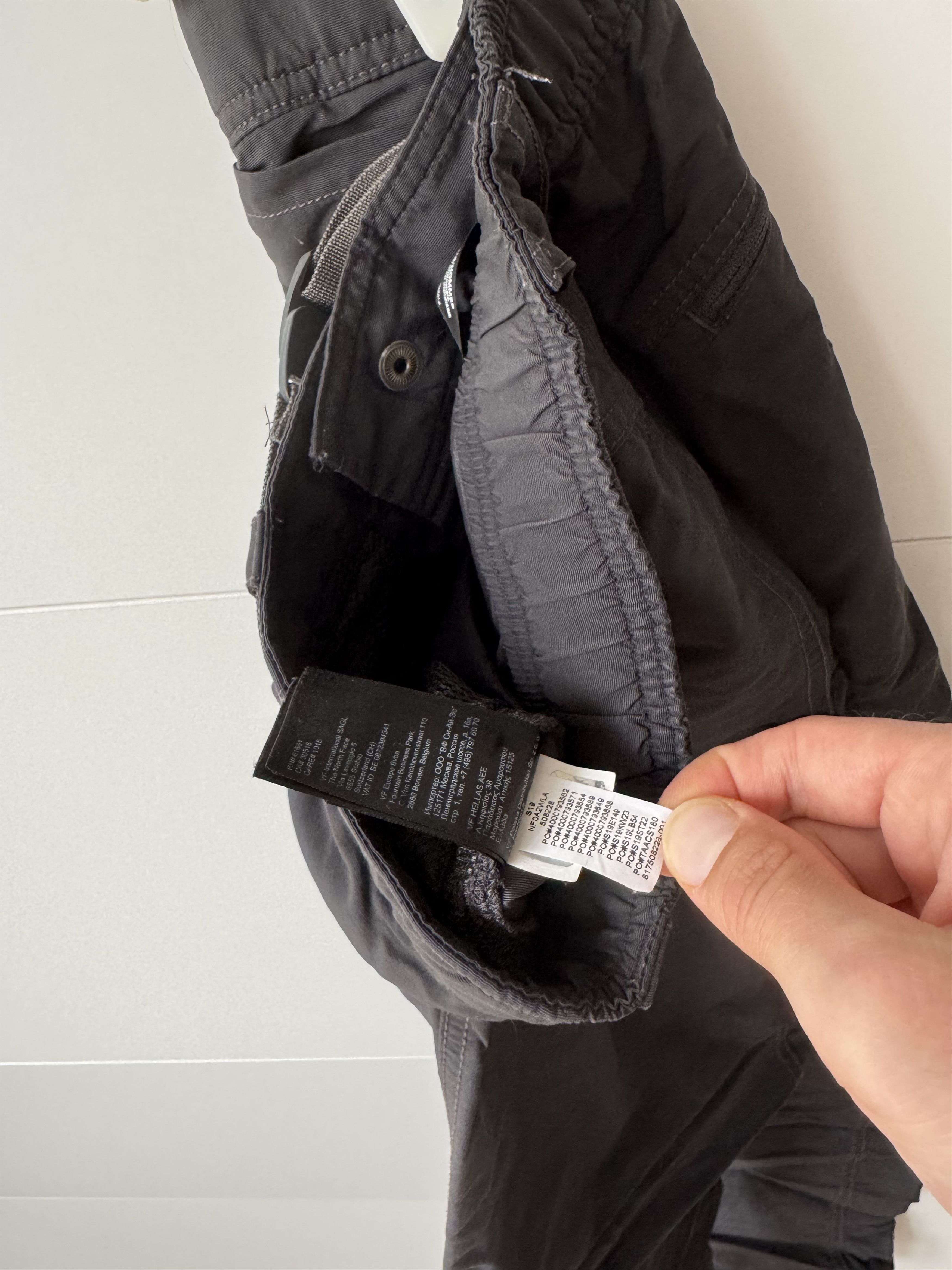 The North Face [S] Paramount Trail Convertible Pants in Asphalt Grey (SS19) Size US 30 / EU 46 - 8 Thumbnail