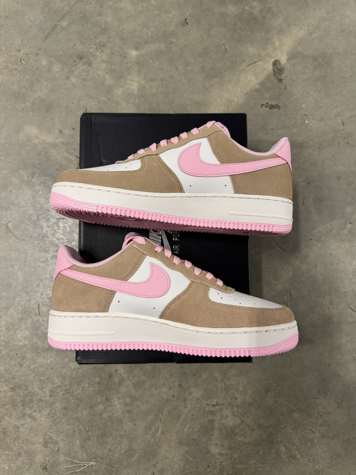 Nike Nike Air Force 1 Low ‘07 LV8 Hemp Pink Size 10.5 Size US 10.5 / EU 43-44 - 3 Thumbnail