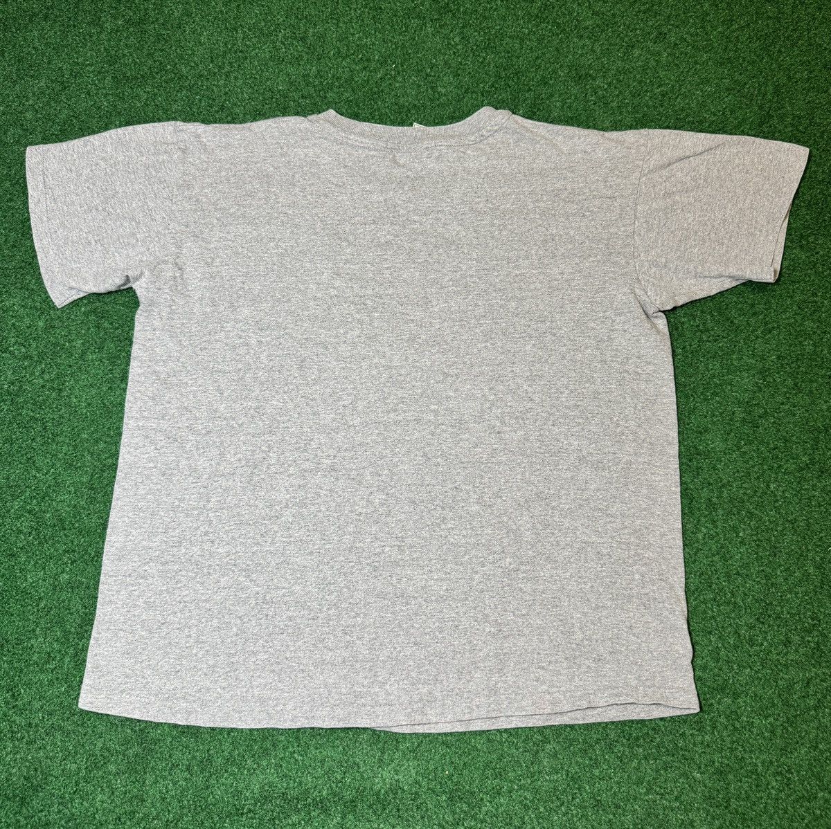 Levi's × Vintage Vintage Levi’s Womens Small Gray Baby Tee T Shirt Size S / US 4 / IT 40 - 5 Thumbnail
