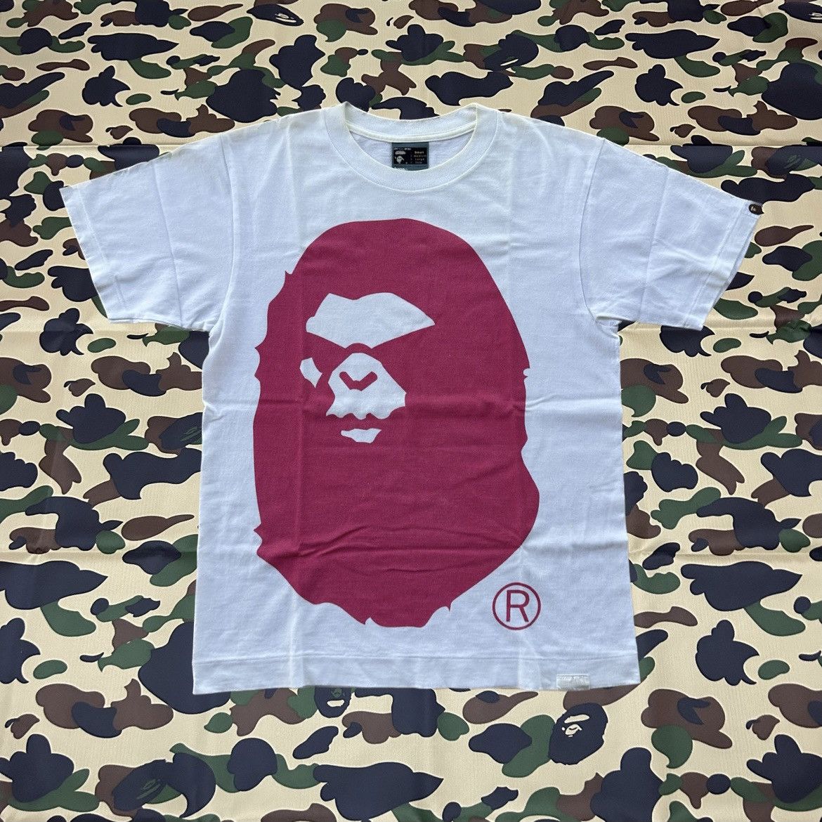 Bape Mad Face Handprint Tee Size US S / EU 44-46 / 1 - 1 Thumbnail