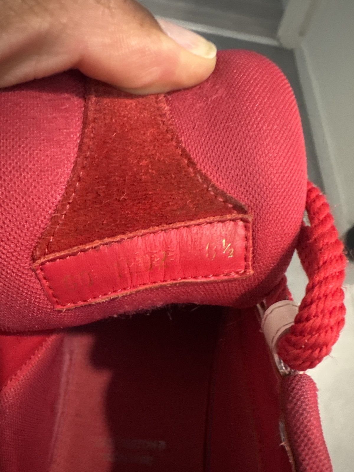 Louis Vuitton Louis Vuitton Skate Red Size US 10 / EU 43 - 8 Thumbnail