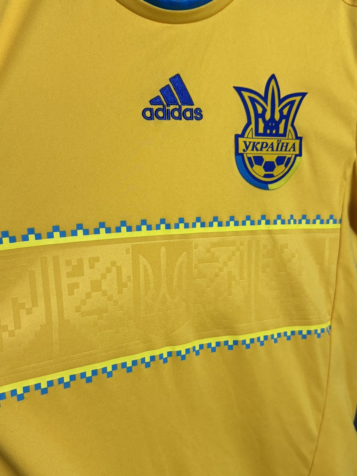Adidas Ukraine National Team 12/14 Home Football Jersey T-Shirt Size US S / EU 44-46 / 1 - 3 Thumbnail