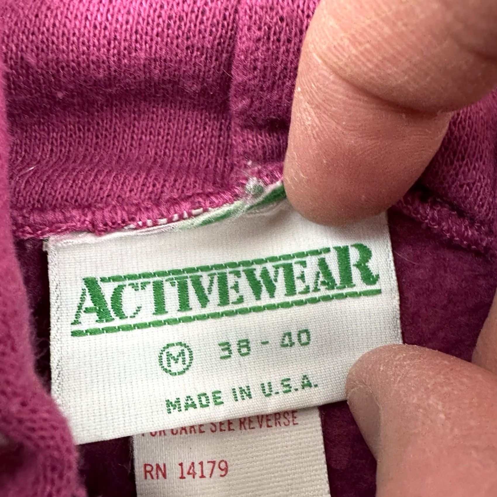 Vintage VINTAGE Activewear Hoodie Adult Medium Red 80s USA Full Zip Acrylic Made In USA Mens Size US M / EU 48-50 / 2 - 4 Thumbnail