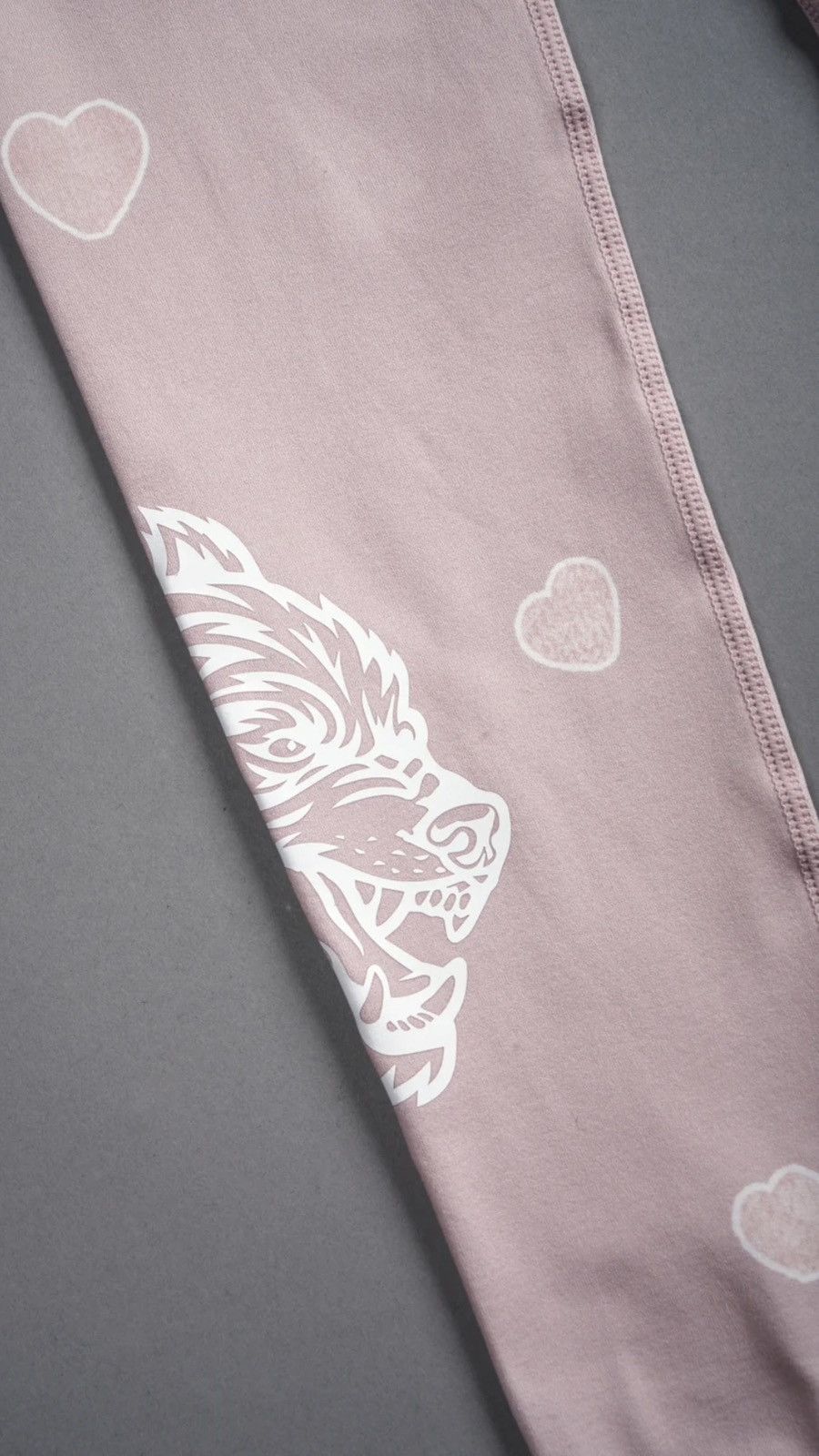 Darc Sport DARC SPORT HER ENERGY "EVERSON" HUXLEY SCRUNCH LEGGINGS Size 28" / US 6 / IT 42 - 3 Thumbnail