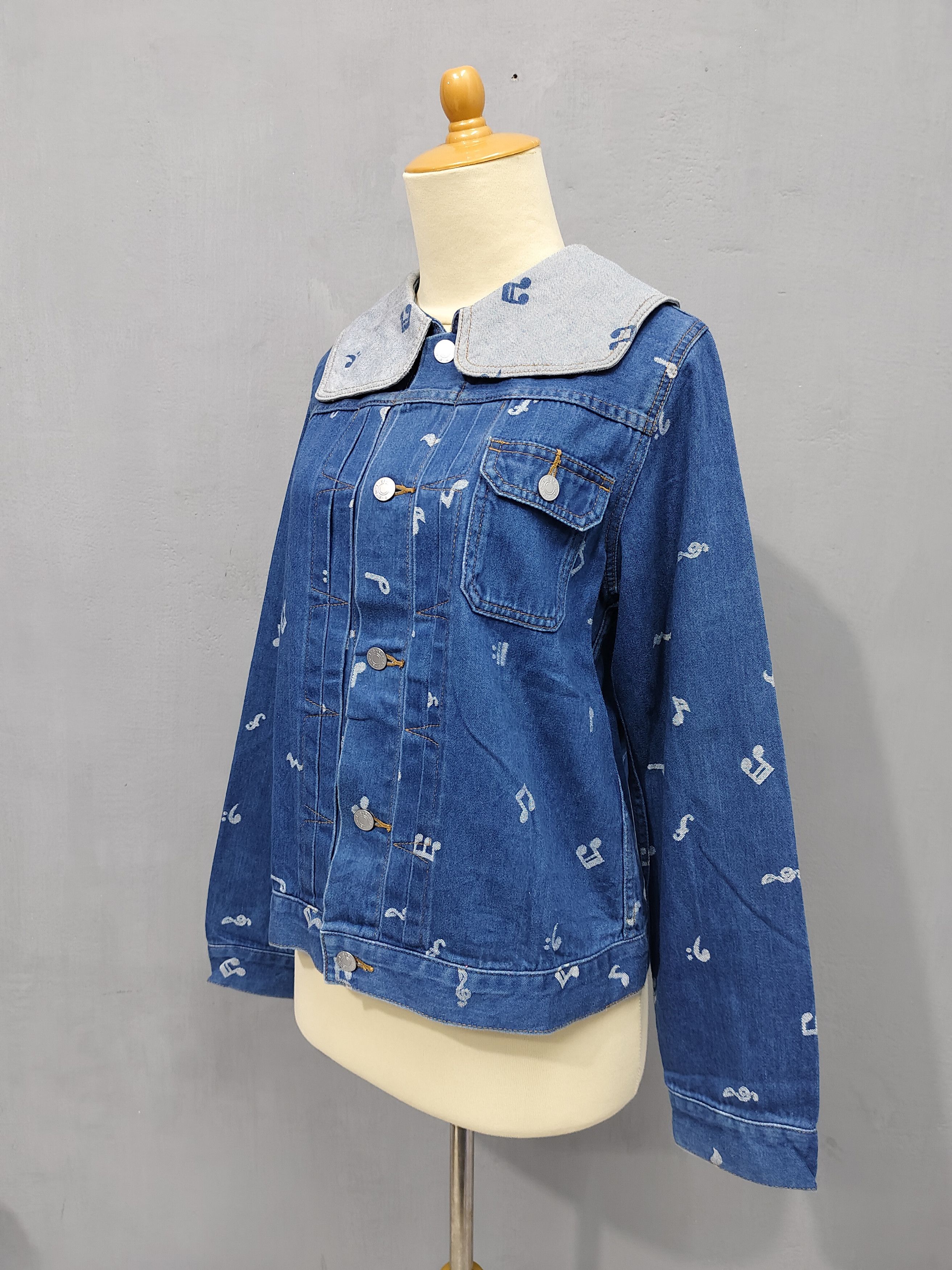 Frapbois Frapbois🇯🇵AOP Musical Notes Sailor Collar Denim Jacket Size M / US 6-8 / IT 42-44 - 12 Thumbnail