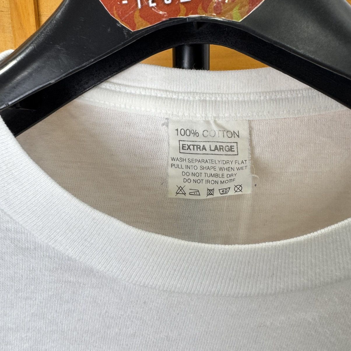 Band Tees Queen Band vintage shirt 90’ Size US XL / EU 56 / 4 - 6 Thumbnail