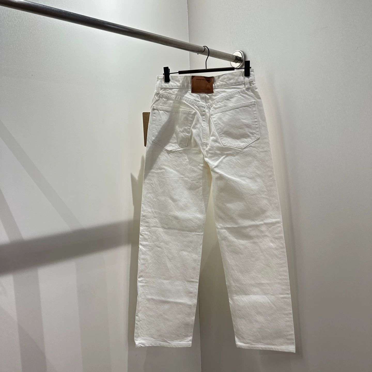 Alexander Wang Alexander Wang may397 Logo Leather Patch Jeans 23 Size 23" - 2 Thumbnail
