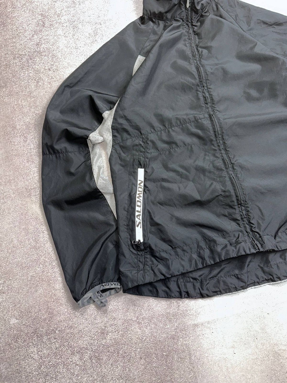 Salomon Vintage 90s Salomon Nylon Windstopper Jacket L Size US L / EU 52-54 / 3 - 4 Thumbnail