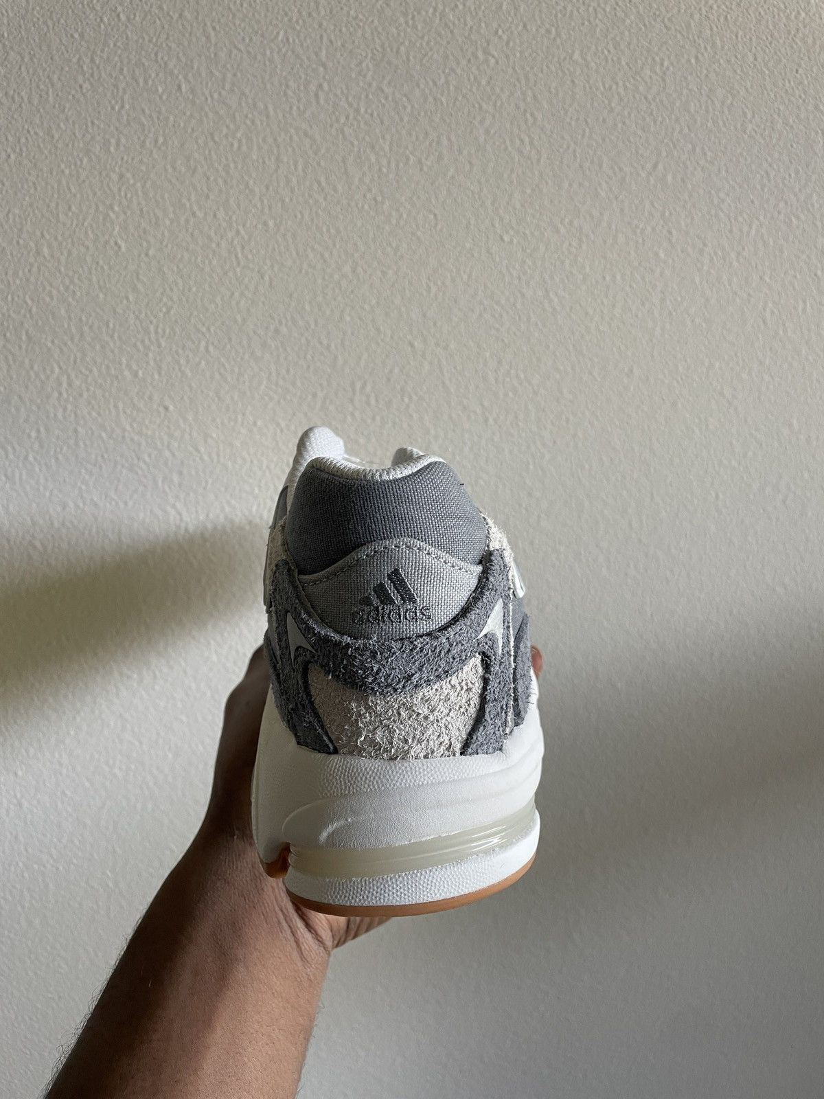 Adidas Adidas Responses CL Grey Crystal Size US 11 / EU 44 - 2 Thumbnail
