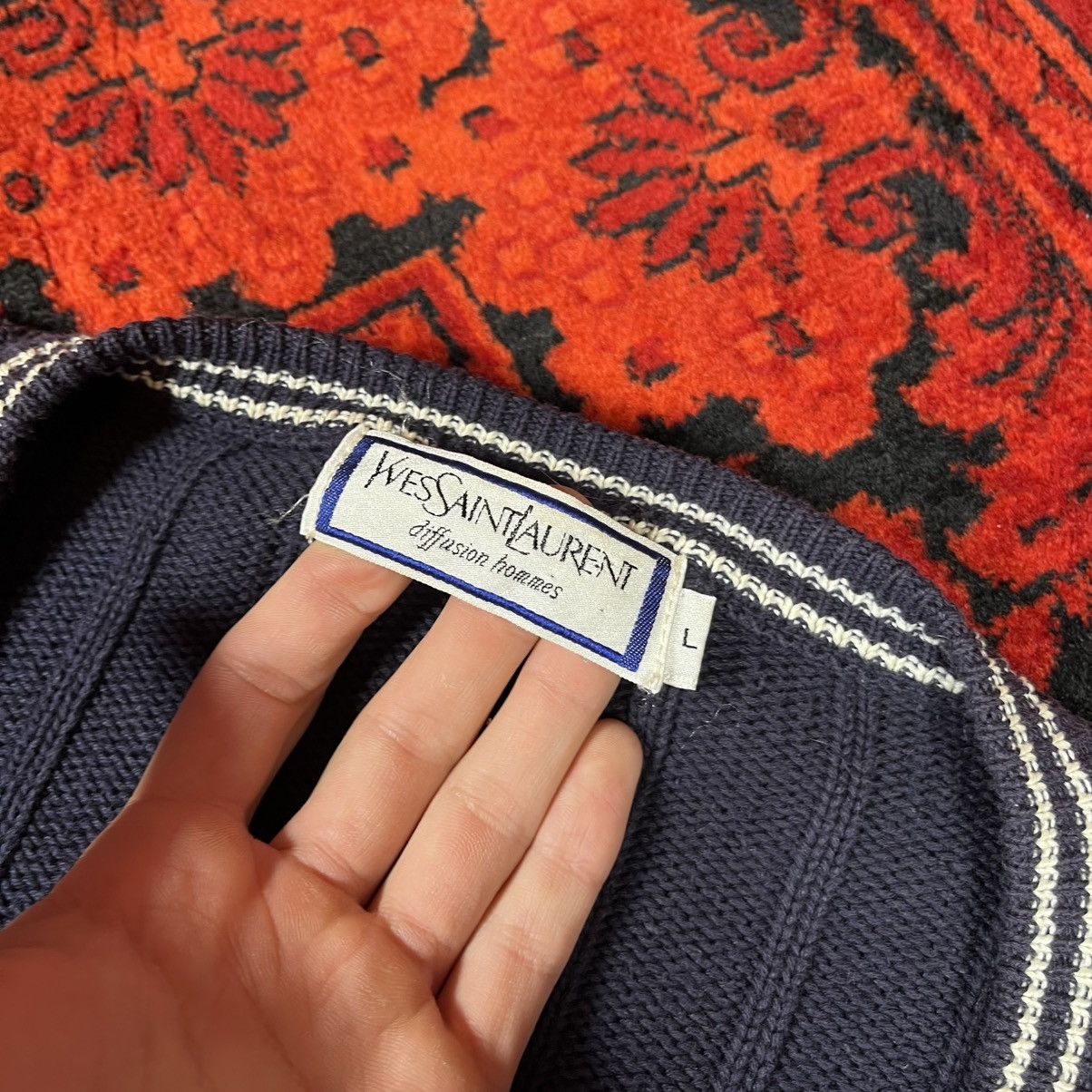 Yves Saint Laurent Vintage 2000s Knitted V-Neck Yves Saint Laurent Sweater Size US L / EU 52-54 / 3 - 7 Thumbnail