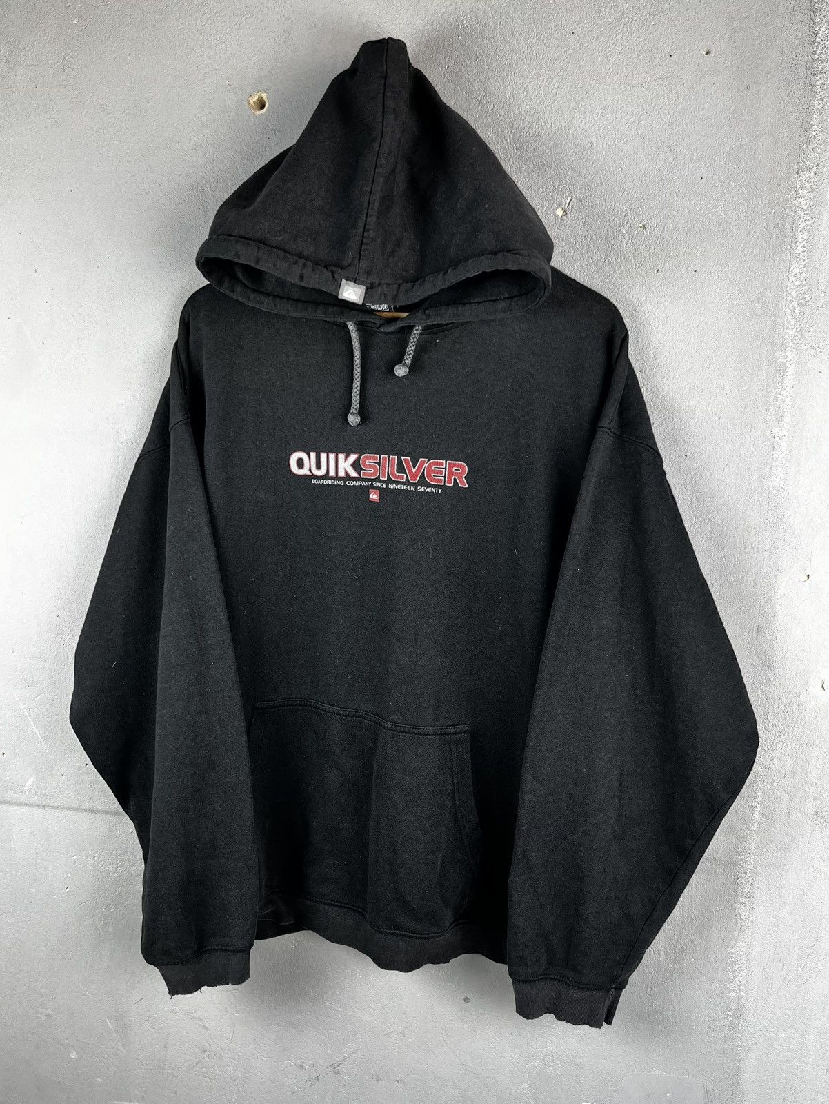 Quiksilver Vintage Quicksilver Hoodie Mens Pullover Faded Distressed Size US XXL / EU 58 / 5 - 1 Thumbnail