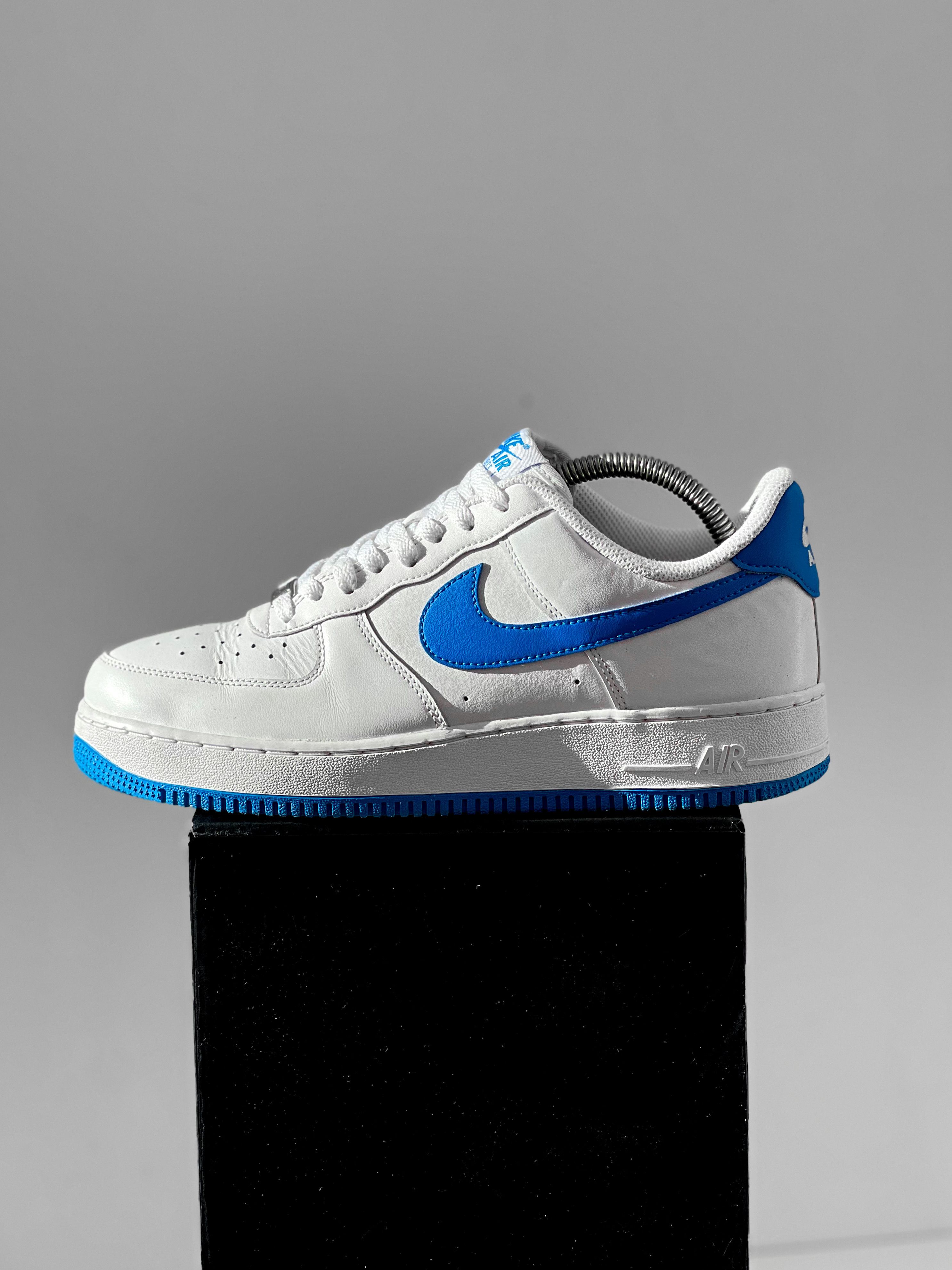 Nike Nike Air Force 1 Size US 10 / EU 43 - 1 Thumbnail