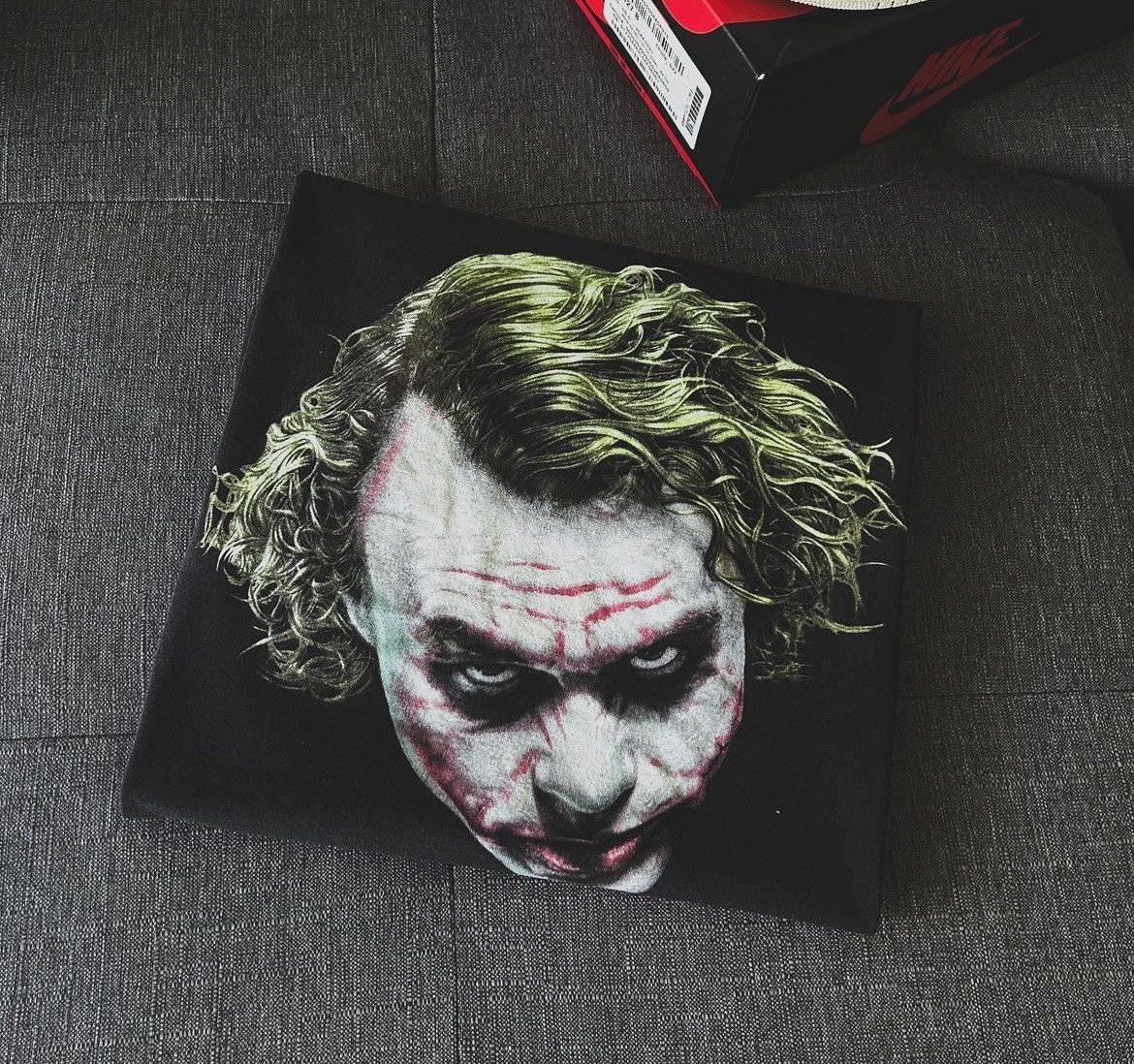 DC Comics × Vintage 2008 Joker Dark Night Tee. Size US XL / EU 56 / 4 - 3 Thumbnail