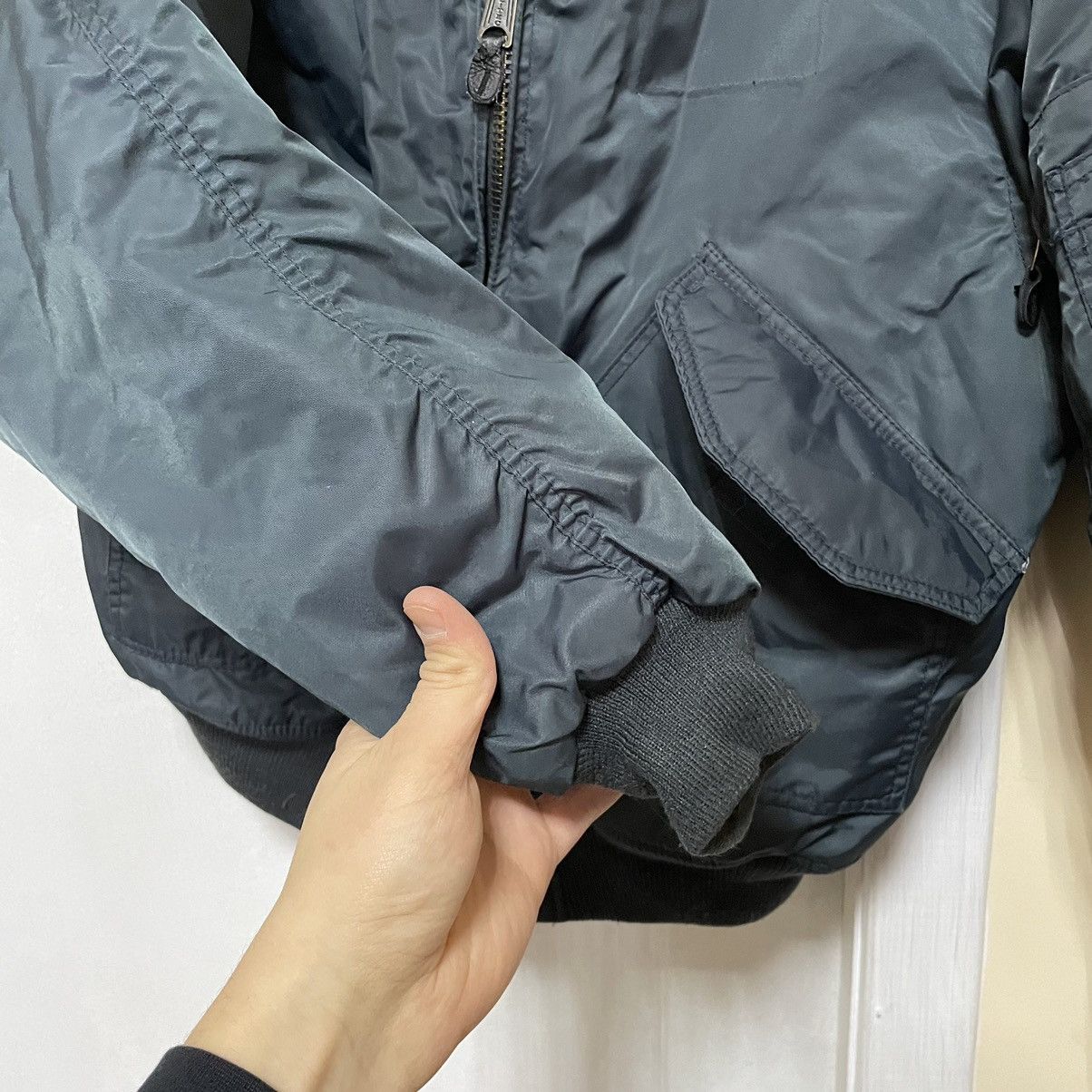 MIL-TEC Vintage CWU Alpha Flyers Bomber 00s Jacket MA-1 Style USA Size US M / EU 48-50 / 2 - 6 Thumbnail