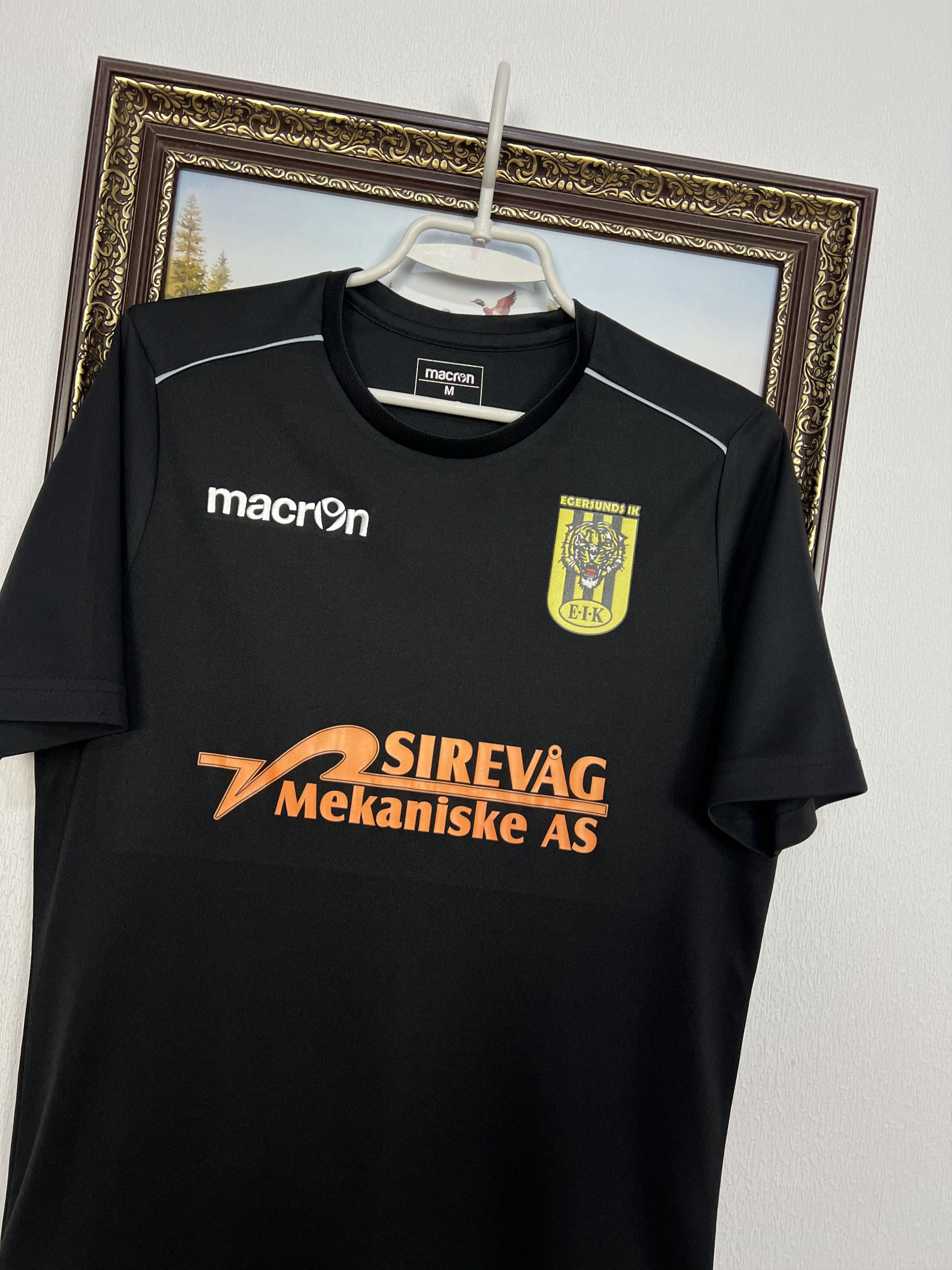 Macron Egersunds IK Football Shirt Black Soccer Jersey Trikot Rare Size US M / EU 48-50 / 2 - 3 Thumbnail