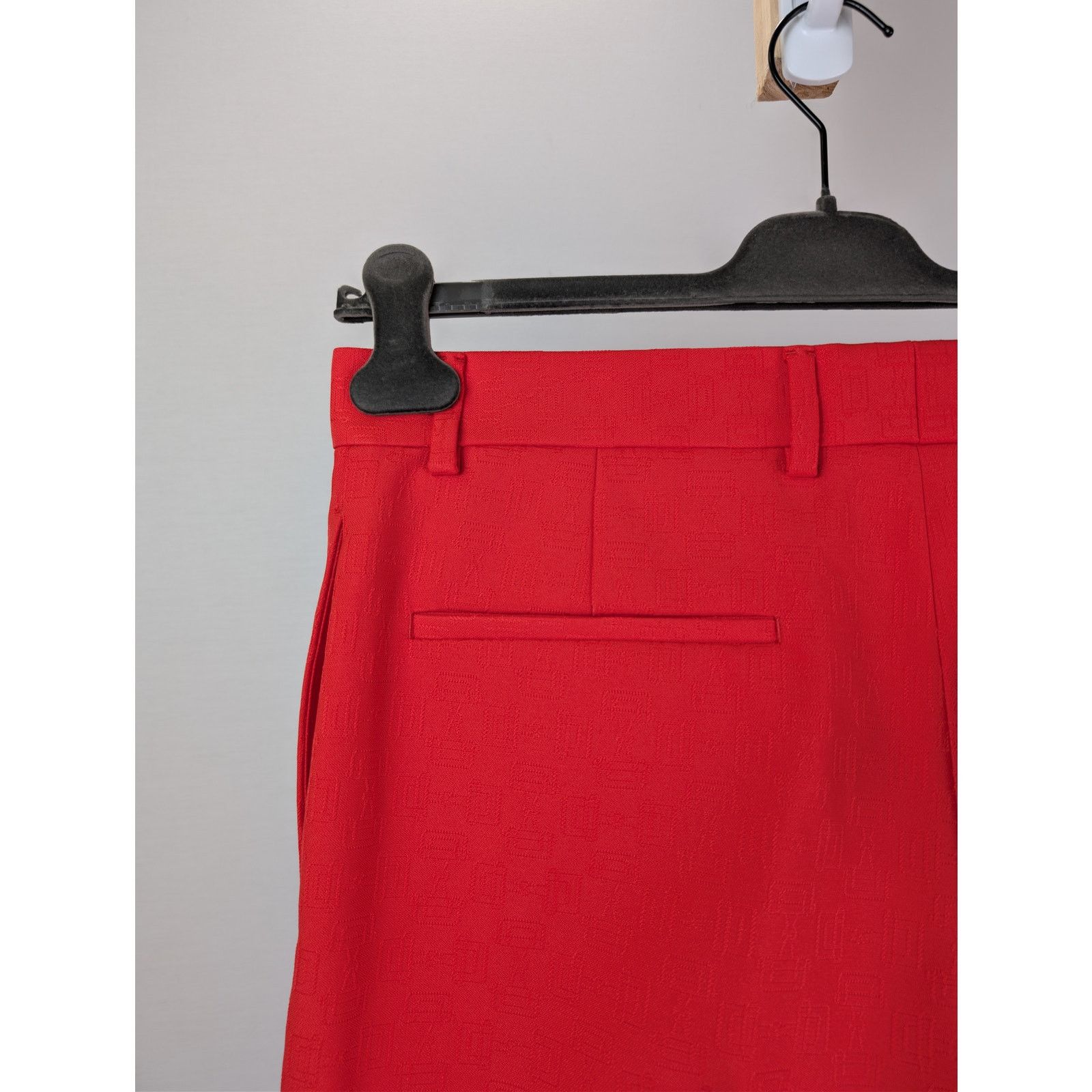 Gucci o1rshd1 Formal Pants in Red Size US 32 / EU 48 - 12 Thumbnail