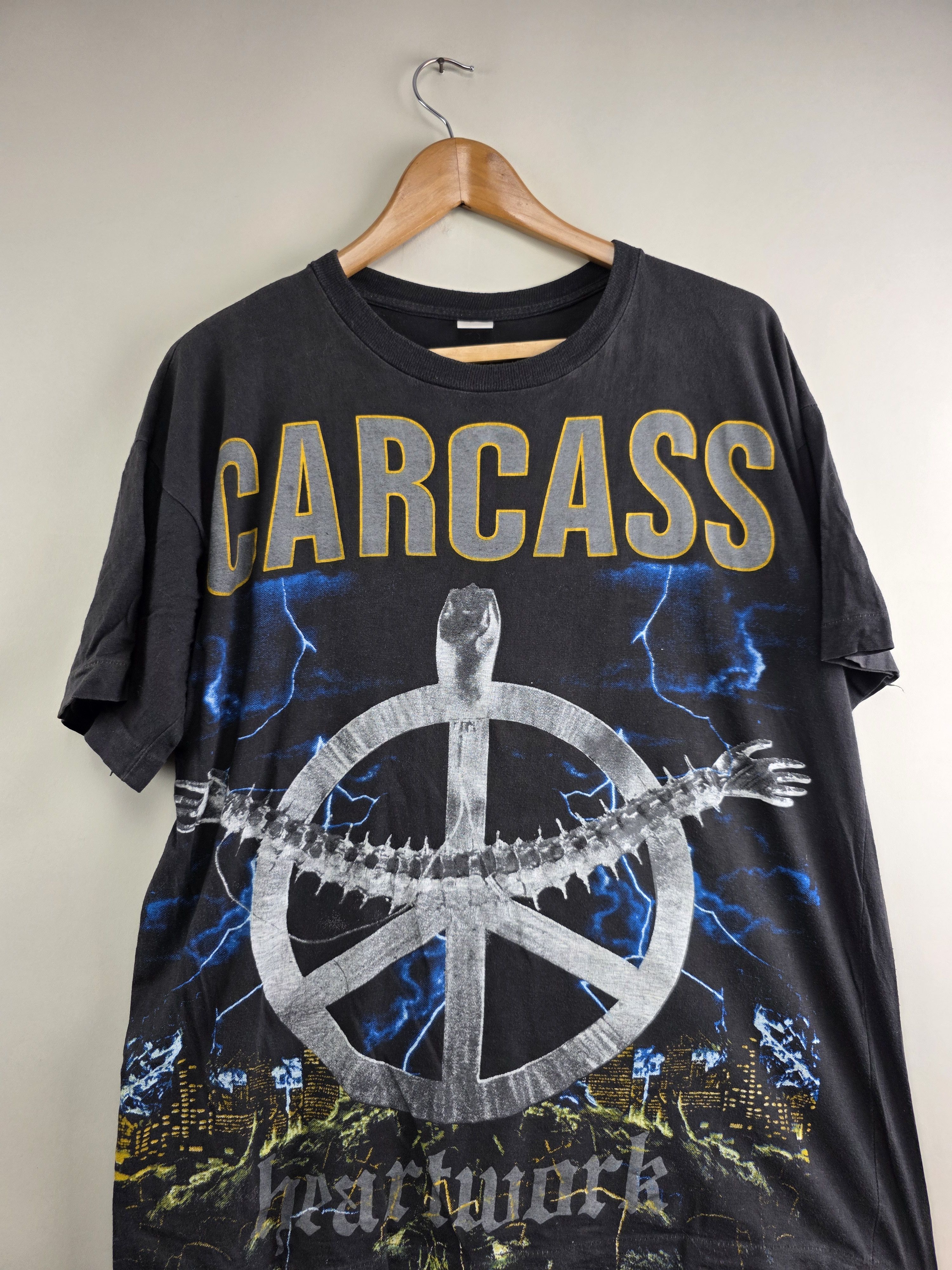 Band Tees × Vintage 90s Carcass Heartwork Death Metal L 21" 26.5" Size US L / EU 52-54 / 3 - 2 Thumbnail