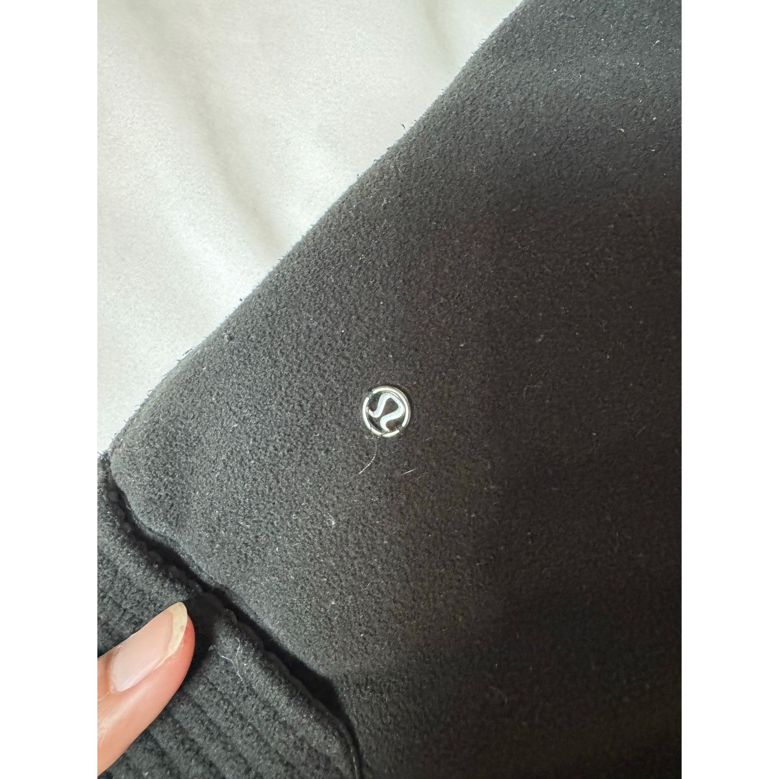 Lululemon Lululemon Moto Black Fleece Jacket Asymmetrical Zipper USED Size L / US 10 / IT 46 - 7 Thumbnail