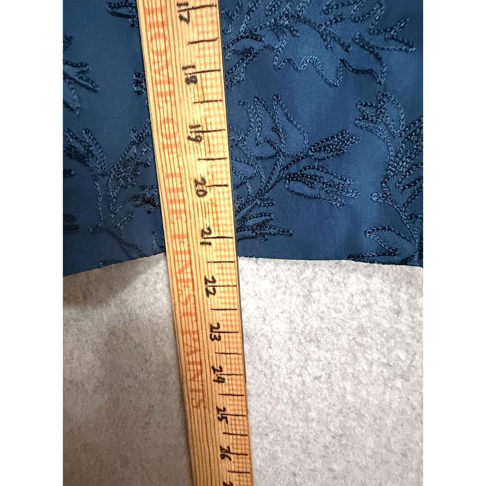 Talbots Talbots Petites Pants Vest Set Womens Top 10P Blue Silk 2 Pc Floral Sleeveless Collared Button Front Dressy Size L / US 10 / IT 46 - 7 Thumbnail