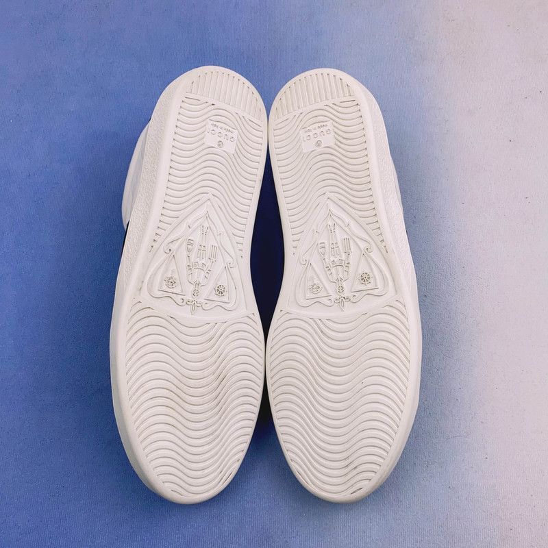 Gucci Gucci Stylish White Sneakers with Stripes - Size US 9.5 / EU 42-43 - 4 Thumbnail