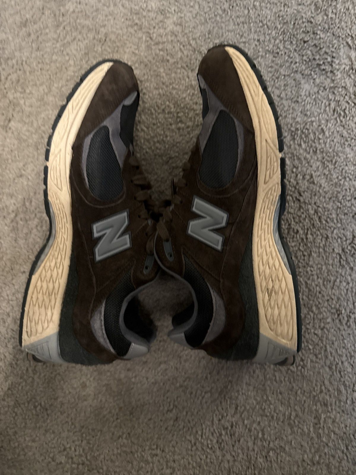 New Balance New balance 2002R Lunar New Year Size US 12 / EU 45 - 5 Thumbnail