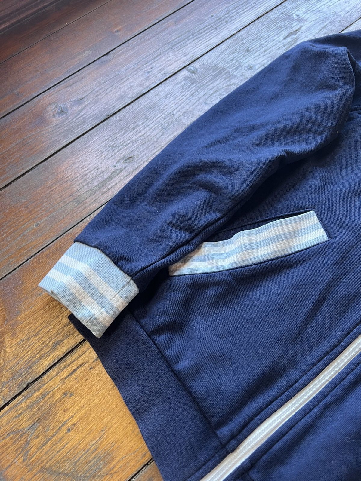 Lacoste VINTAGE LACOSTE LIVE FULL ZIP SWEATSHIRT SIZE 4 LUXURY Y2K Size US S / EU 44-46 / 1 - 4 Thumbnail