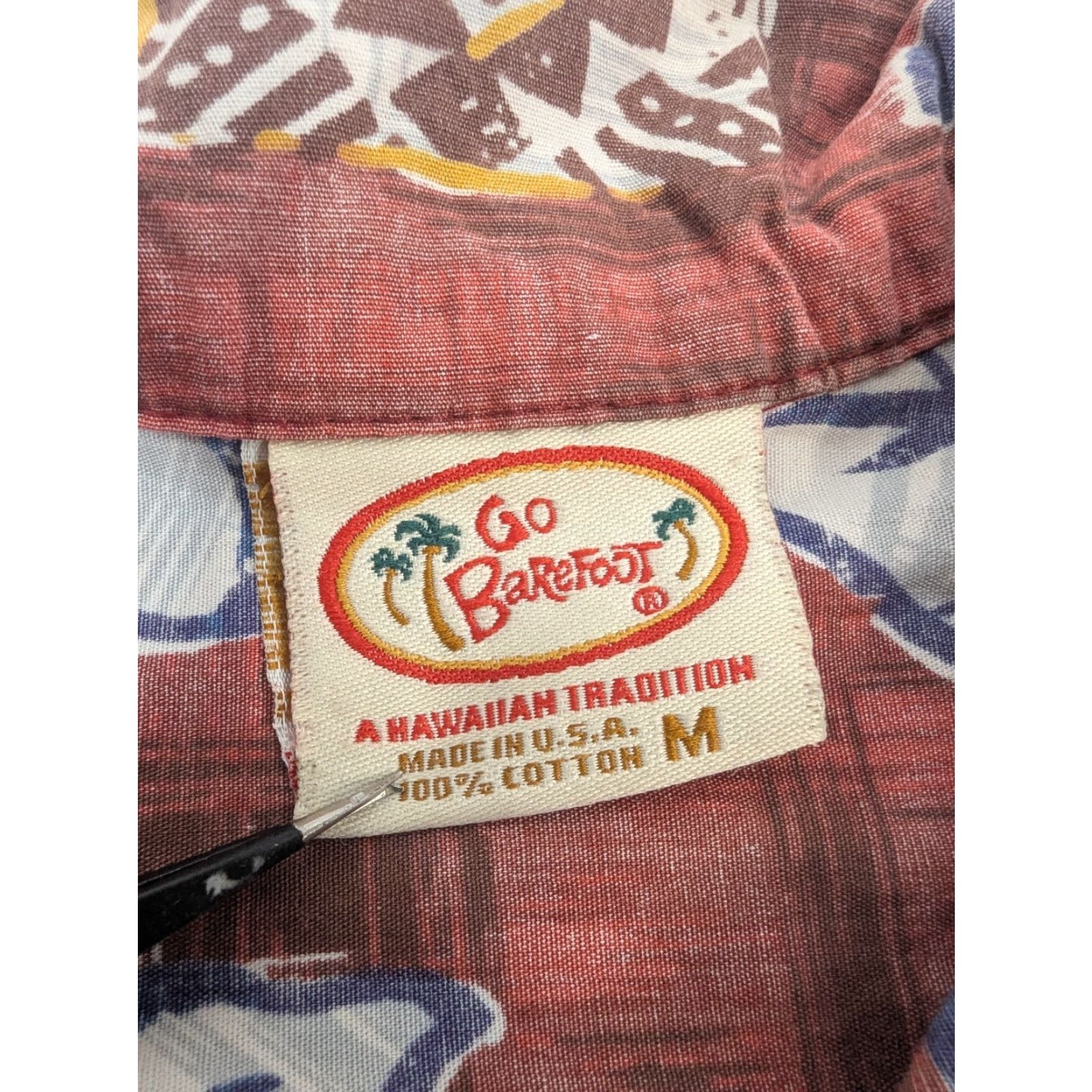 Vivobarefoot Go Barefoot Shirt Men’s M Red Palm Floral Hawaiian Aloha VTG Collar Button-Up Short Sleeve Casual Center Box Pleat Pocket Size US M / EU 48-50 / 2 - 7 Thumbnail
