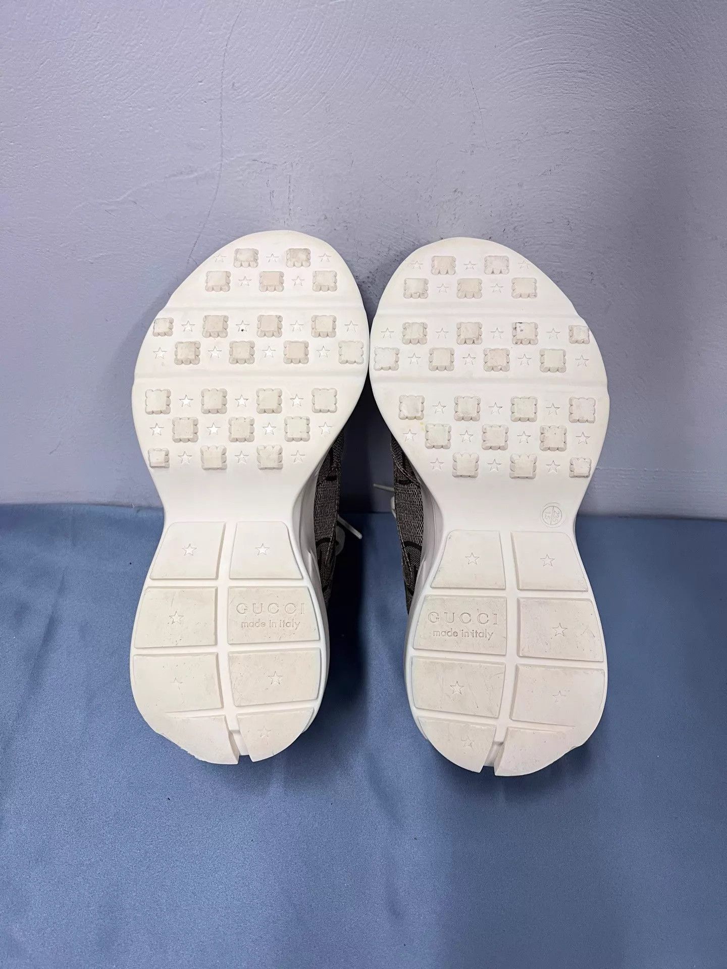 Gucci Gucci Rhyton 100th Anniv GG Monogram Sneaker 37.5 Near Mint Size US 7 / IT 37 - 6 Thumbnail