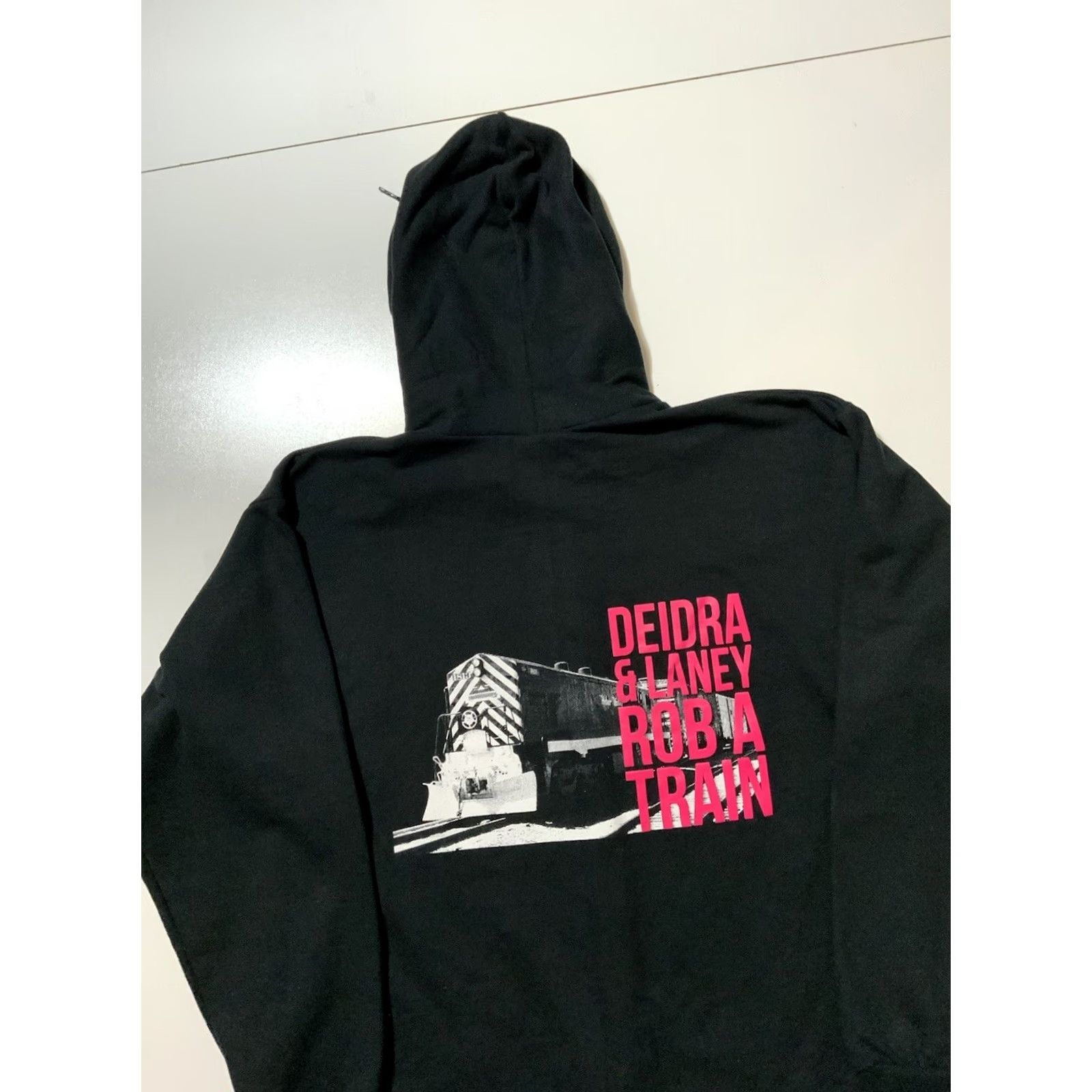 Port & Company VINTAGE Deidra & Laney Rob A Train Netflix Comedy Drama Crime Film Zip Hoodie Sz.M Men Black Full Zip Size M Size US M / EU 48-50 / 2 - 5 Thumbnail
