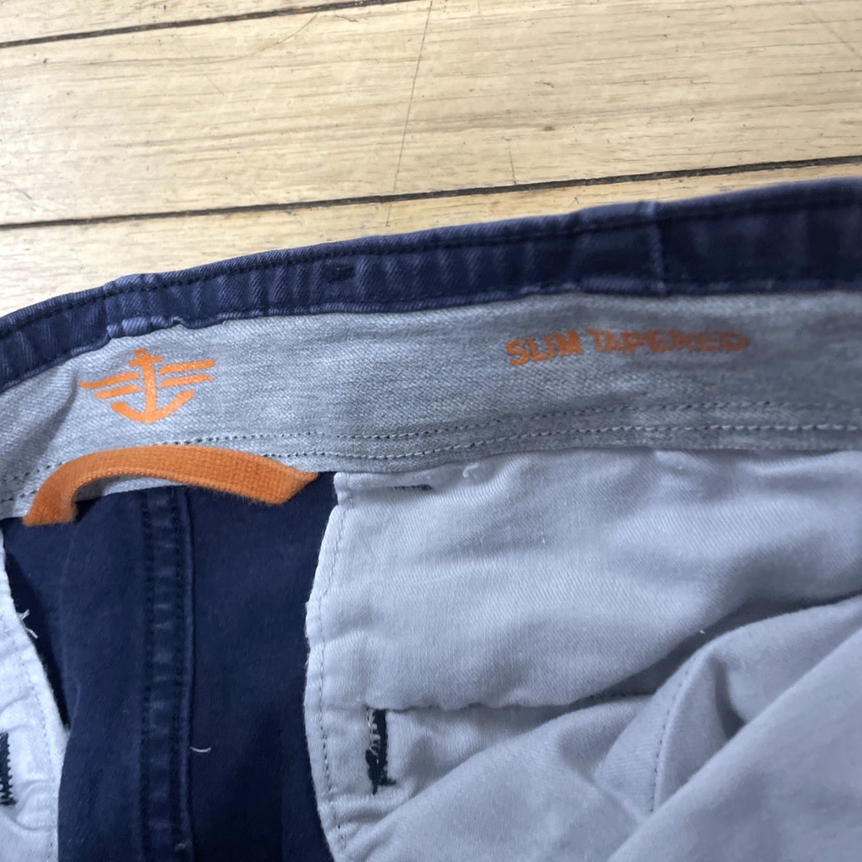Dockers DOCKERS D1 Slim Tapered Pants Men 30x30 Blue Workwear Performance Twill Chino Slim 30x29 Navy Blue Mens Size US 30 / EU 46 - 4 Thumbnail