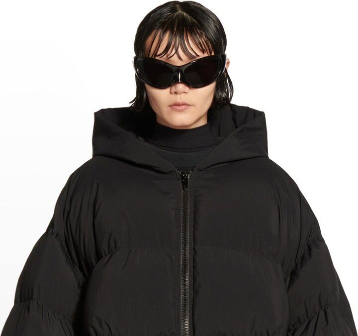 Balenciaga o1w1db10125 Sporty B Hooded Puffer Jacket in Black Size US M / EU 48-50 / 2 - 6 Thumbnail