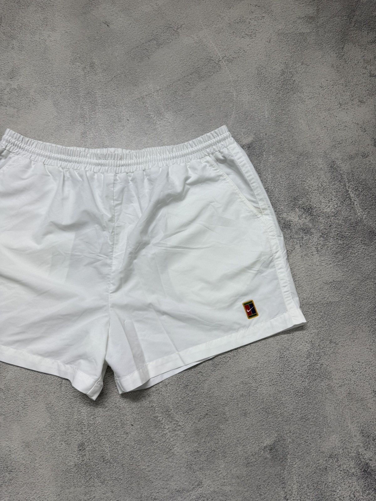 Nike Vintage Y2k Nike Swoosh Nylon Shorts Size US 36 / EU 52 - 5 Thumbnail