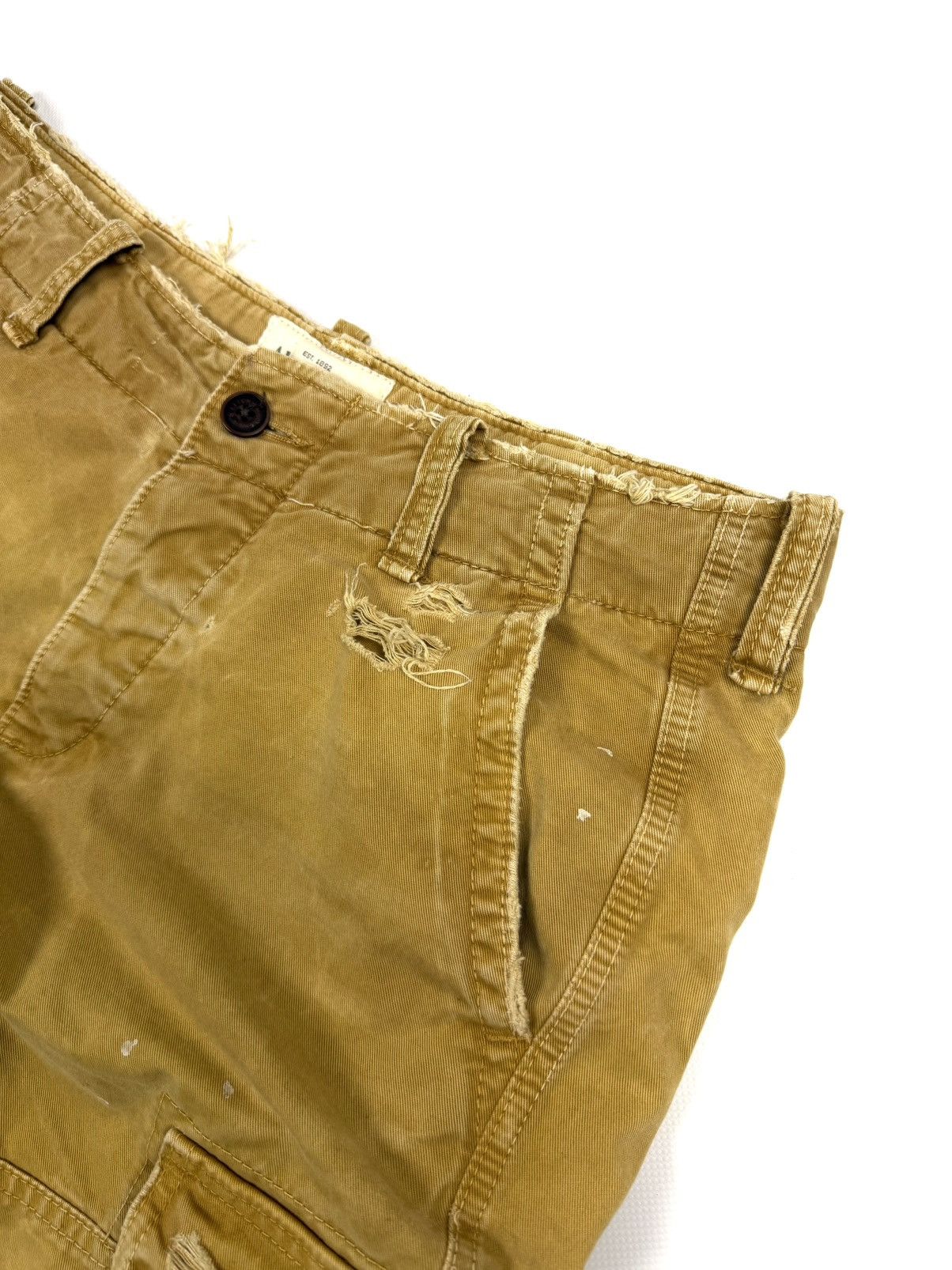 Abercrombie & Fitch Abercrombie & Fitch Vintage Paint Distress Cargo Shorts Y2K Size US 32 / EU 48 - 11 Thumbnail