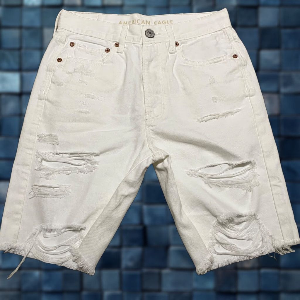 American Eagle Outfitters American Eagle Outfitters Womens Jeans Shorts White Distressed Boyfriend Inseam 9" 2 Regular 26in Waist 100% Cotton Denim Summer Casual Womens Size 26" / US 2 / IT 38 - 1 Thumbnail