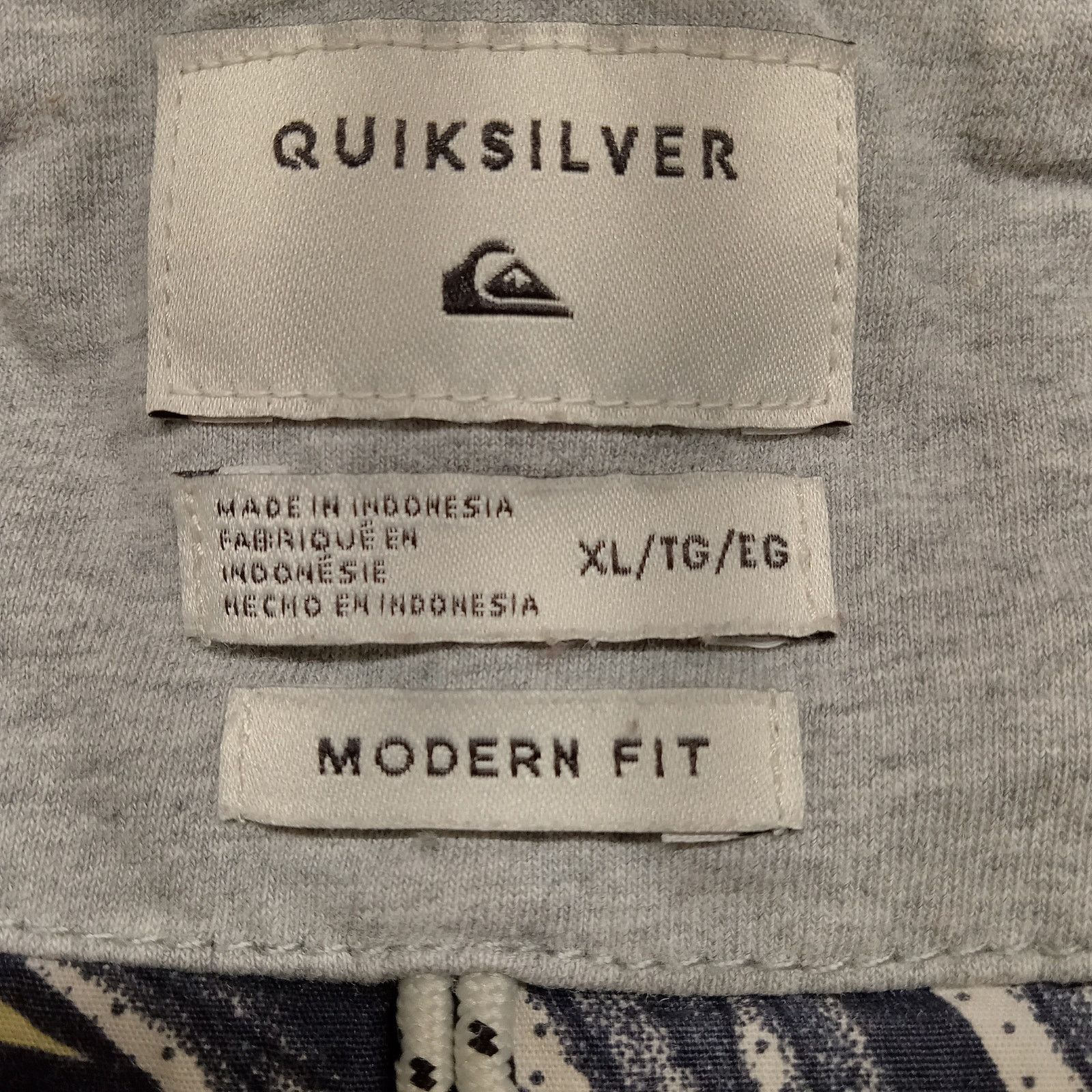 Quicksilver Quick Silver Hawaiian Shirt XL Modern Beachwear Button Up Size US XL / EU 56 / 4 - 4 Thumbnail