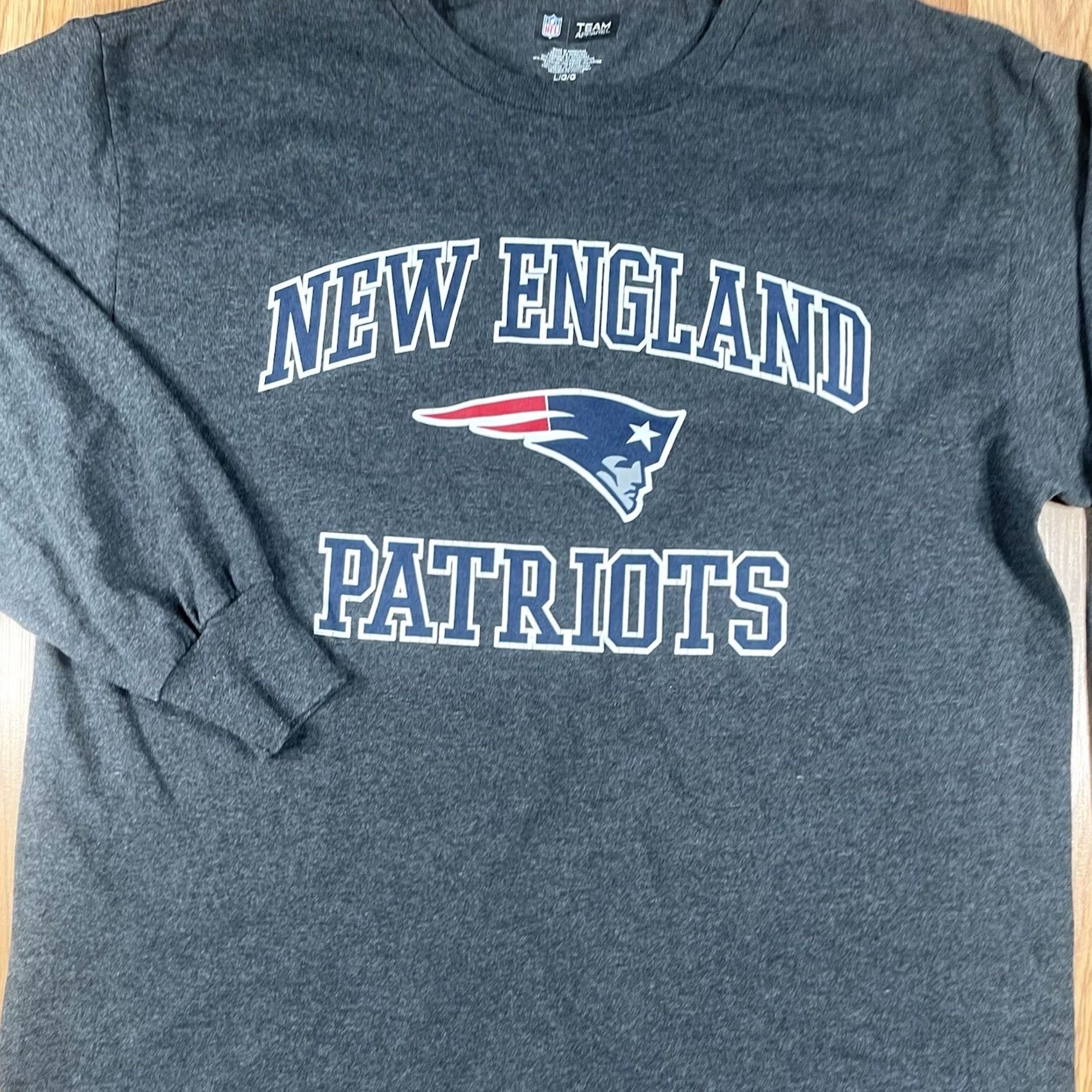 NFL New England Patriots NFL Team Apparel Long Sleeve Crew Neck T Shirt Mens L Gray Size US L / EU 52-54 / 3 - 2 Thumbnail