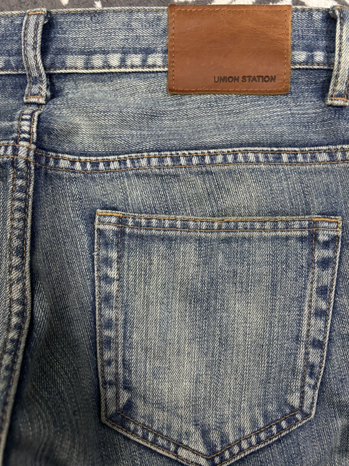 Japanese Brand Vintage Union Station Mud Washed Whiskers Distressed Jeans Size US 32 / EU 48 - 9 Thumbnail