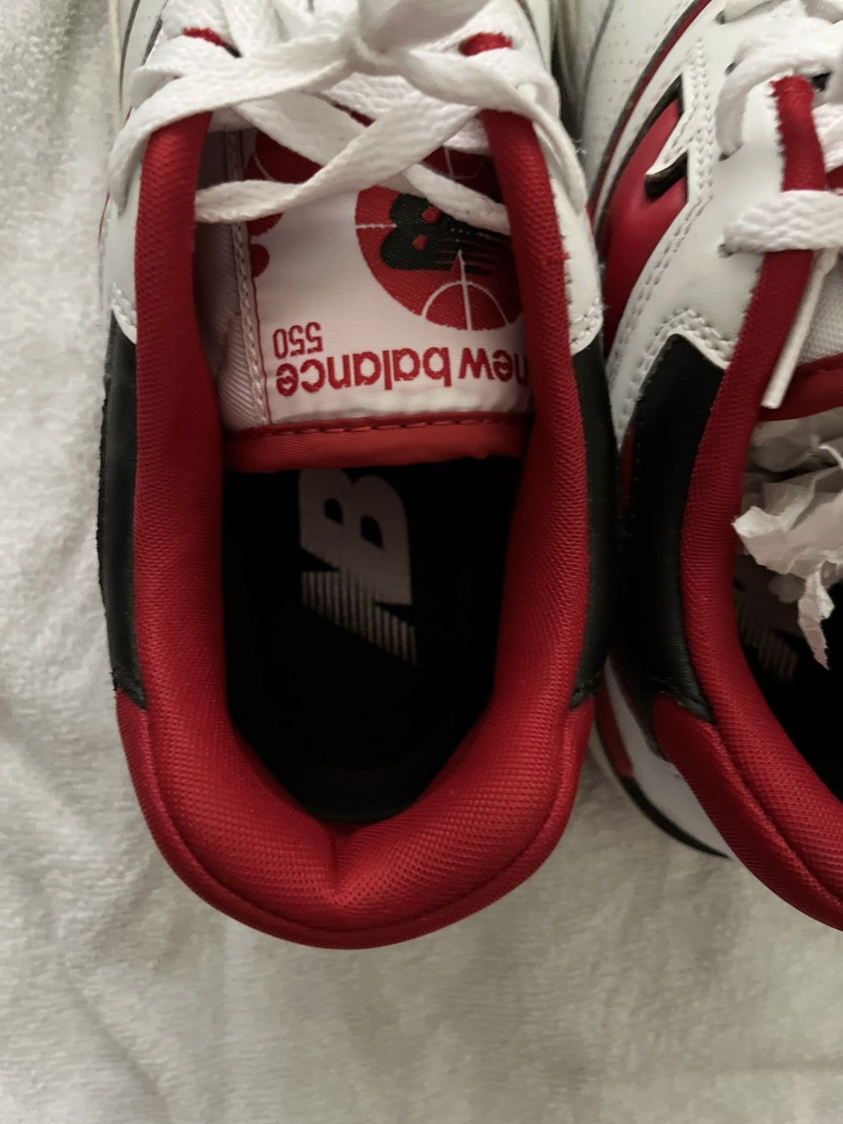 New Balance New Balance 550 white/red Size US 8 / EU 41 - 6 Thumbnail