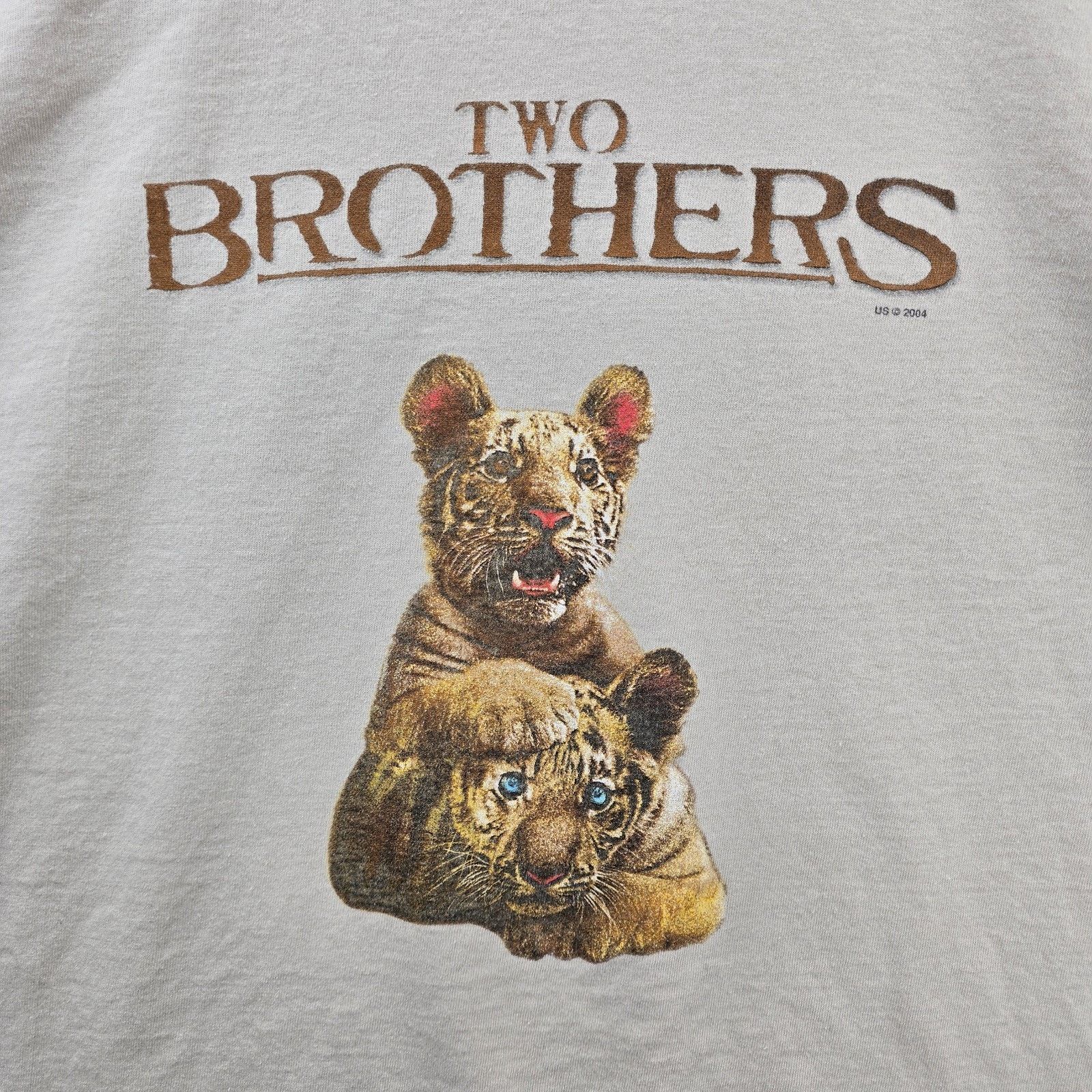 Gildan Vintage Two Brothers Movie Promo Shirt XL 2004 Tigers Y2K Size US XL / EU 56 / 4 - 3 Thumbnail