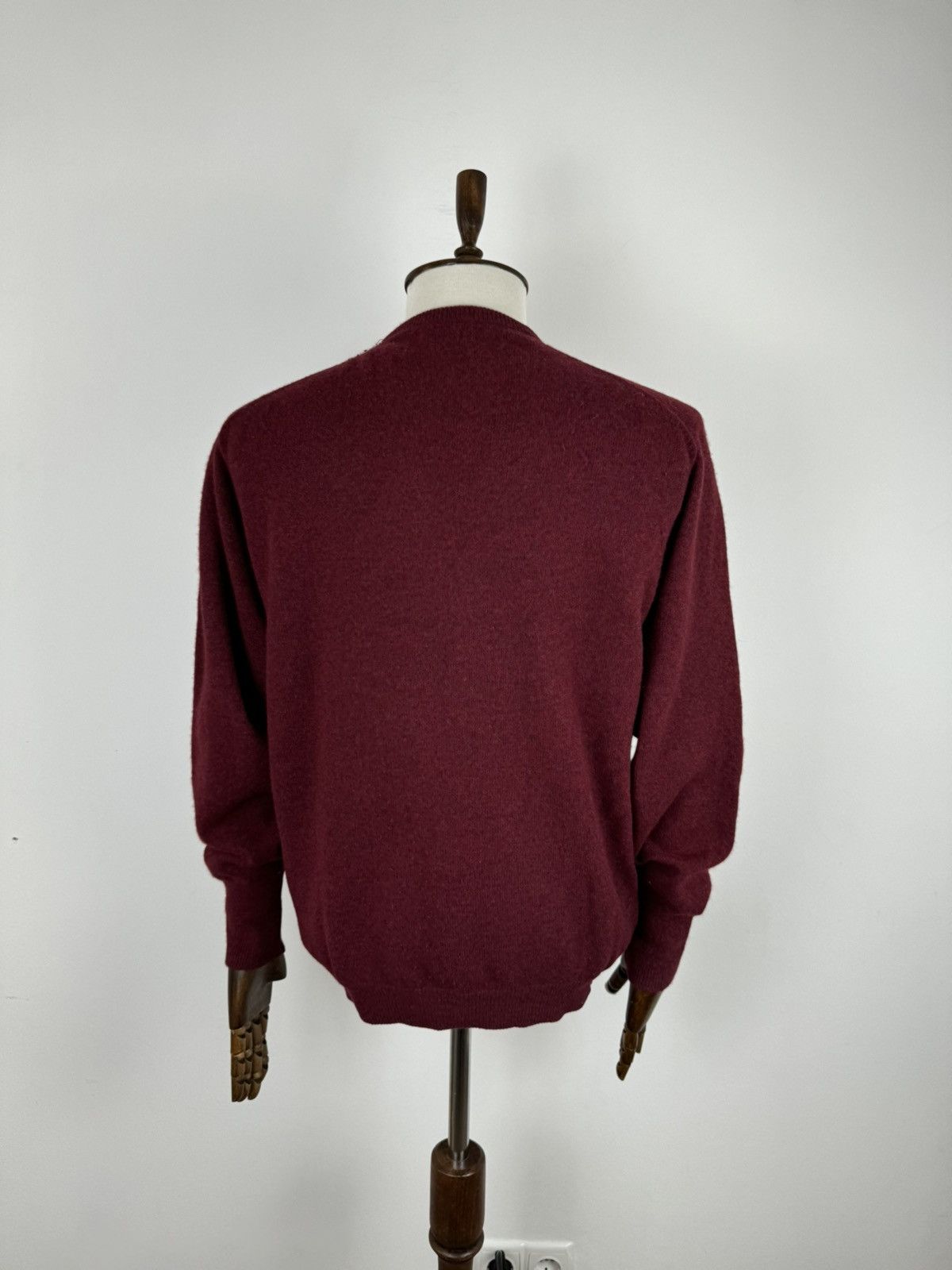 Vintage Men’s Vintage Peter Scott Wool Crew Neck Sweater size 40 Size US M / EU 48-50 / 2 - 4 Thumbnail