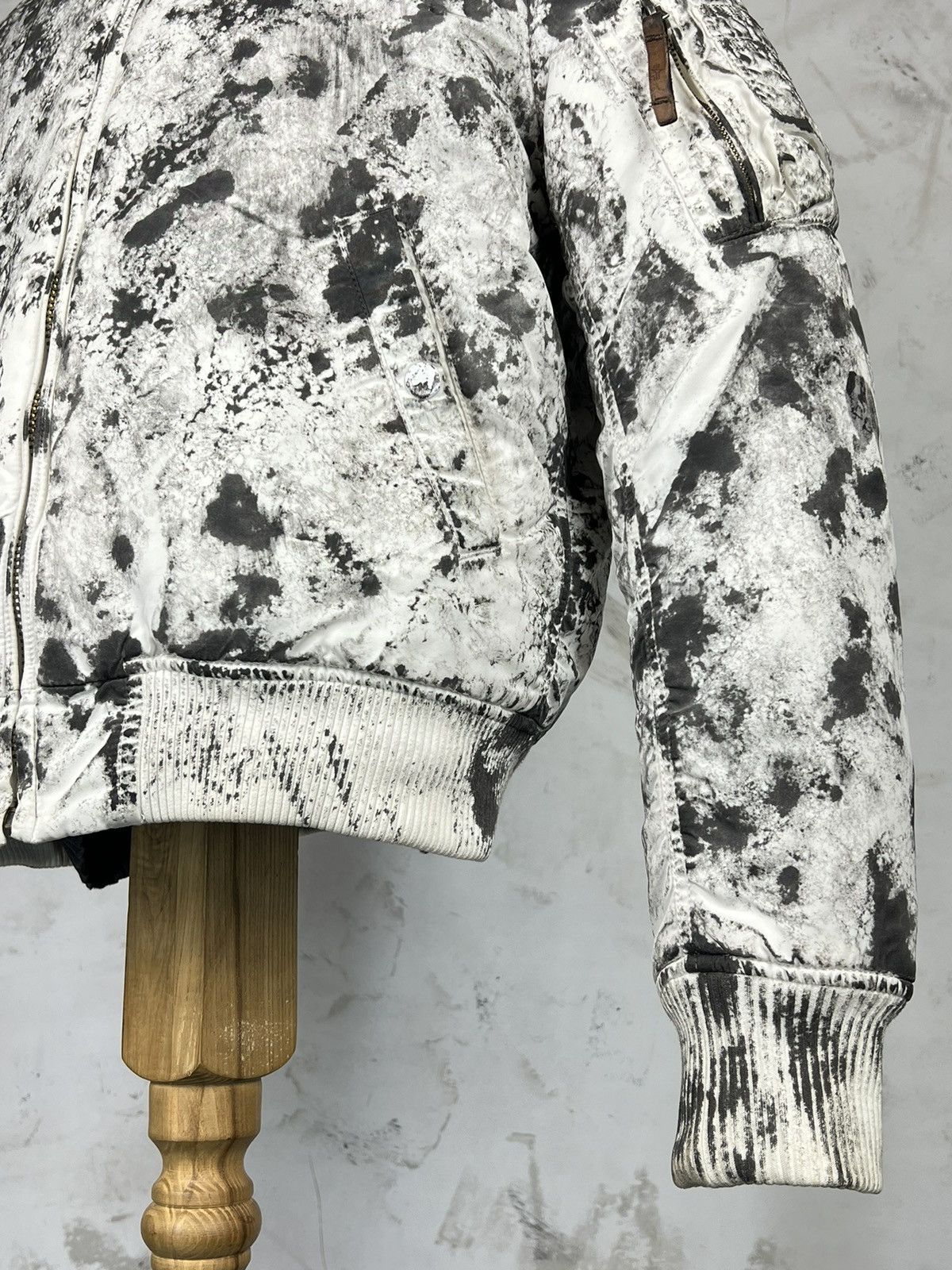 Alpha Industries Vintage Alpha Industries MA-1 Bomber Custom Jacket Size S-M Size US M / EU 48-50 / 2 - 5 Thumbnail