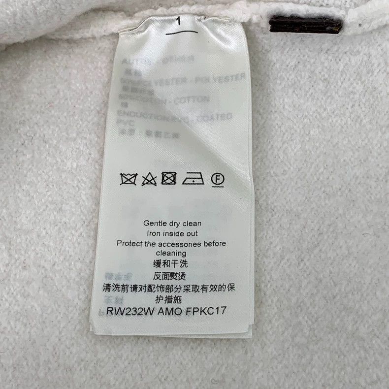 Louis Vuitton Louis Vuitton 23 white sheepwool single-breasted knit card Size XS / US 0-2 / IT 36-38 - 7 Thumbnail